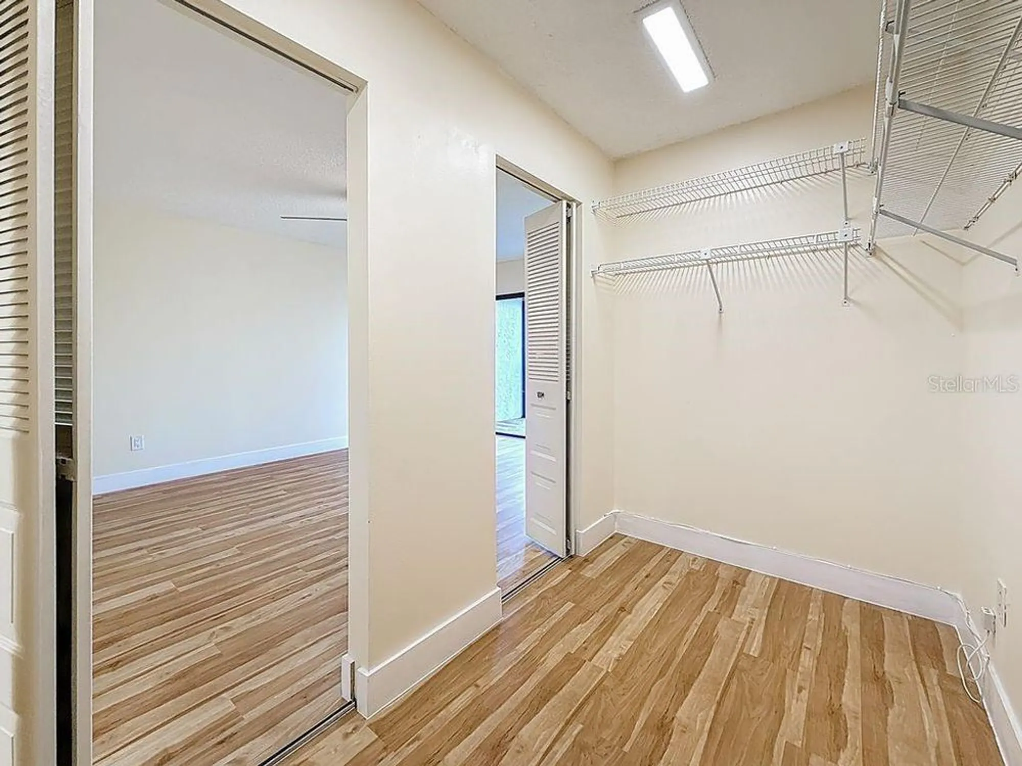 Property Slideshow image 32 of 50 | 8198 terrace garden dr n unit 407, St Petersburg, FL, 33709