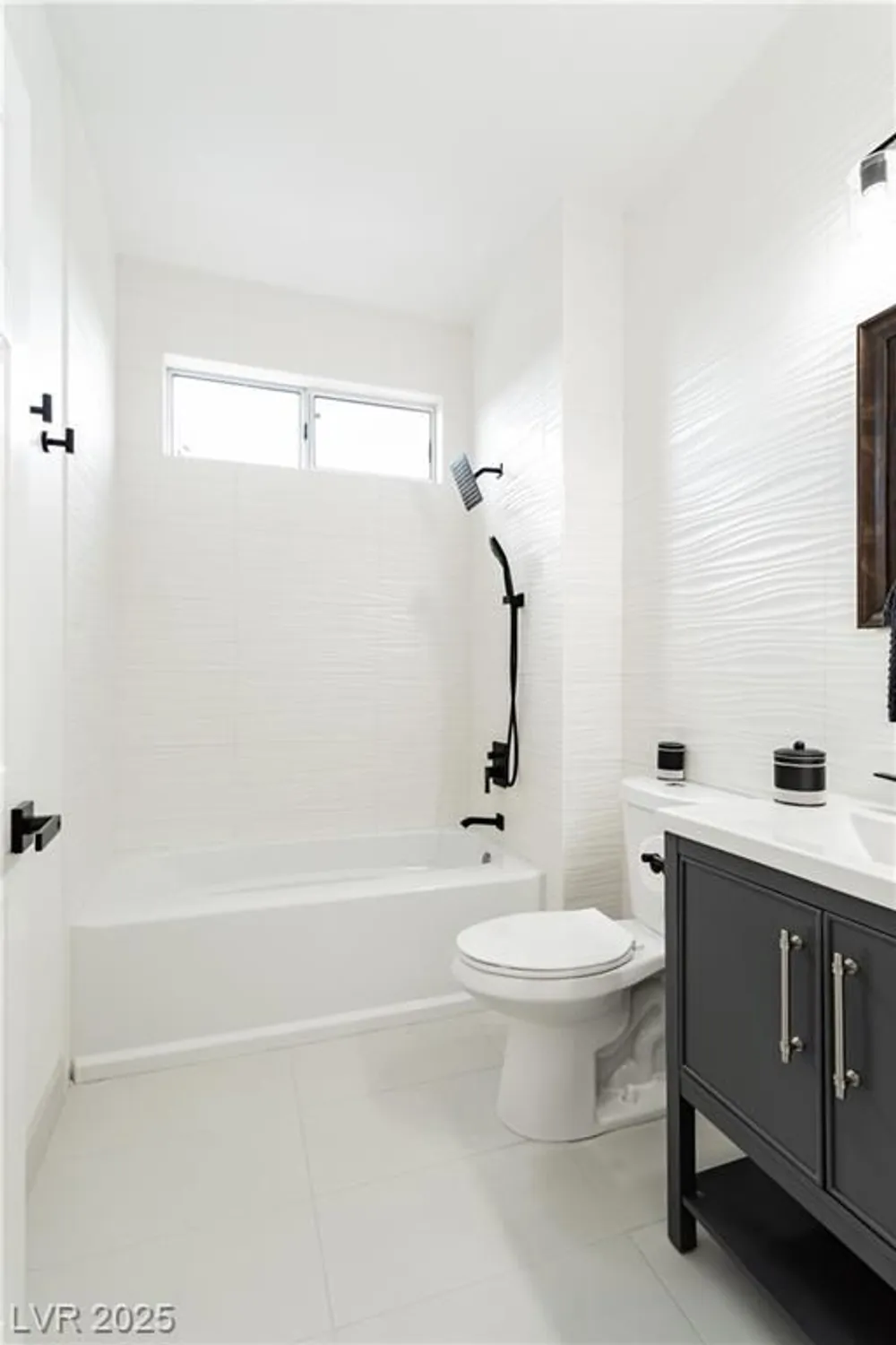 Property Slideshow image 52 of 72 | 2589 evansville ave, Henderson, NV, 89052