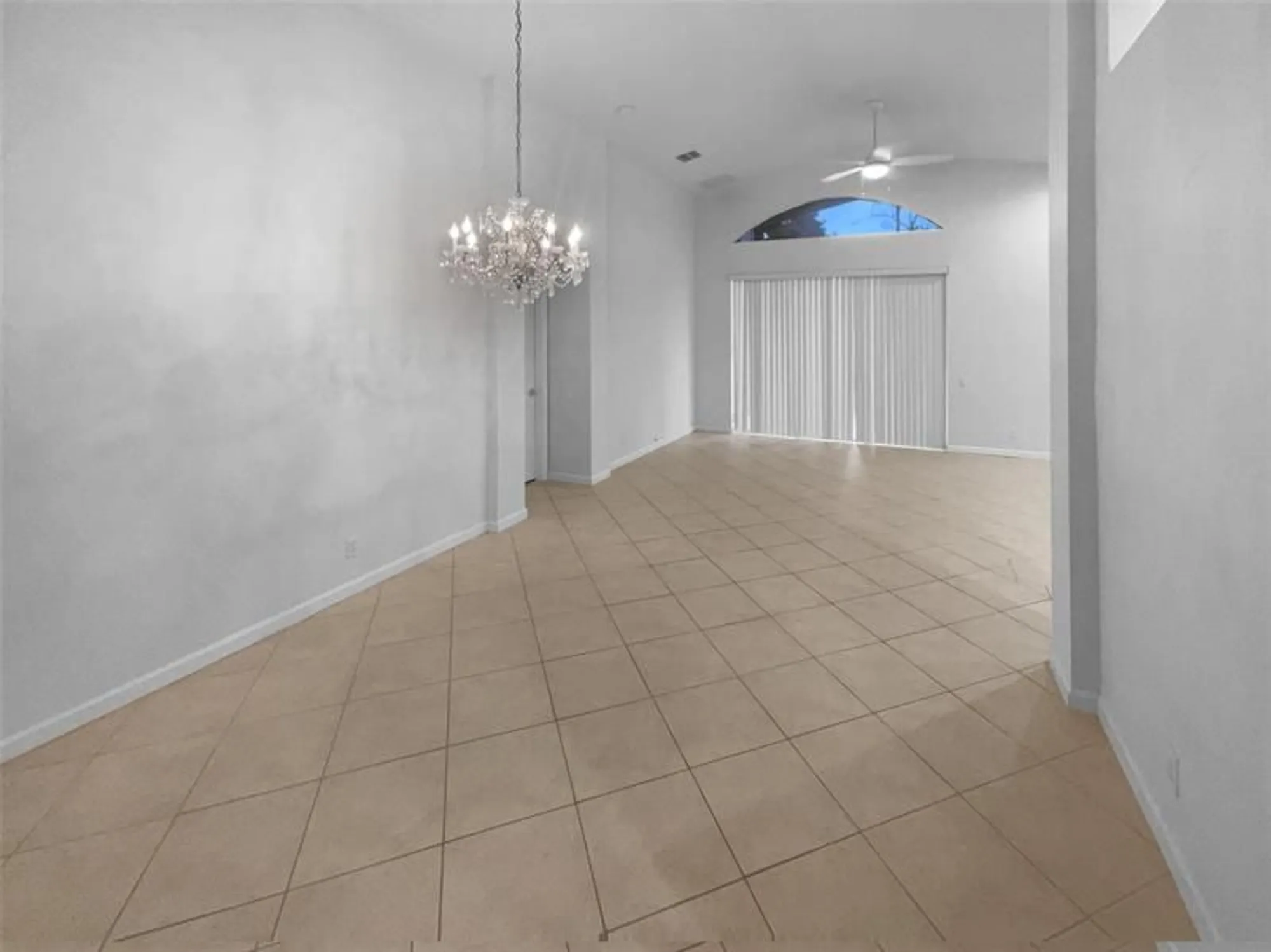 Property Slideshow image 18 of 26 | 390 nw sunview way, Port St Lucie, FL, 34986