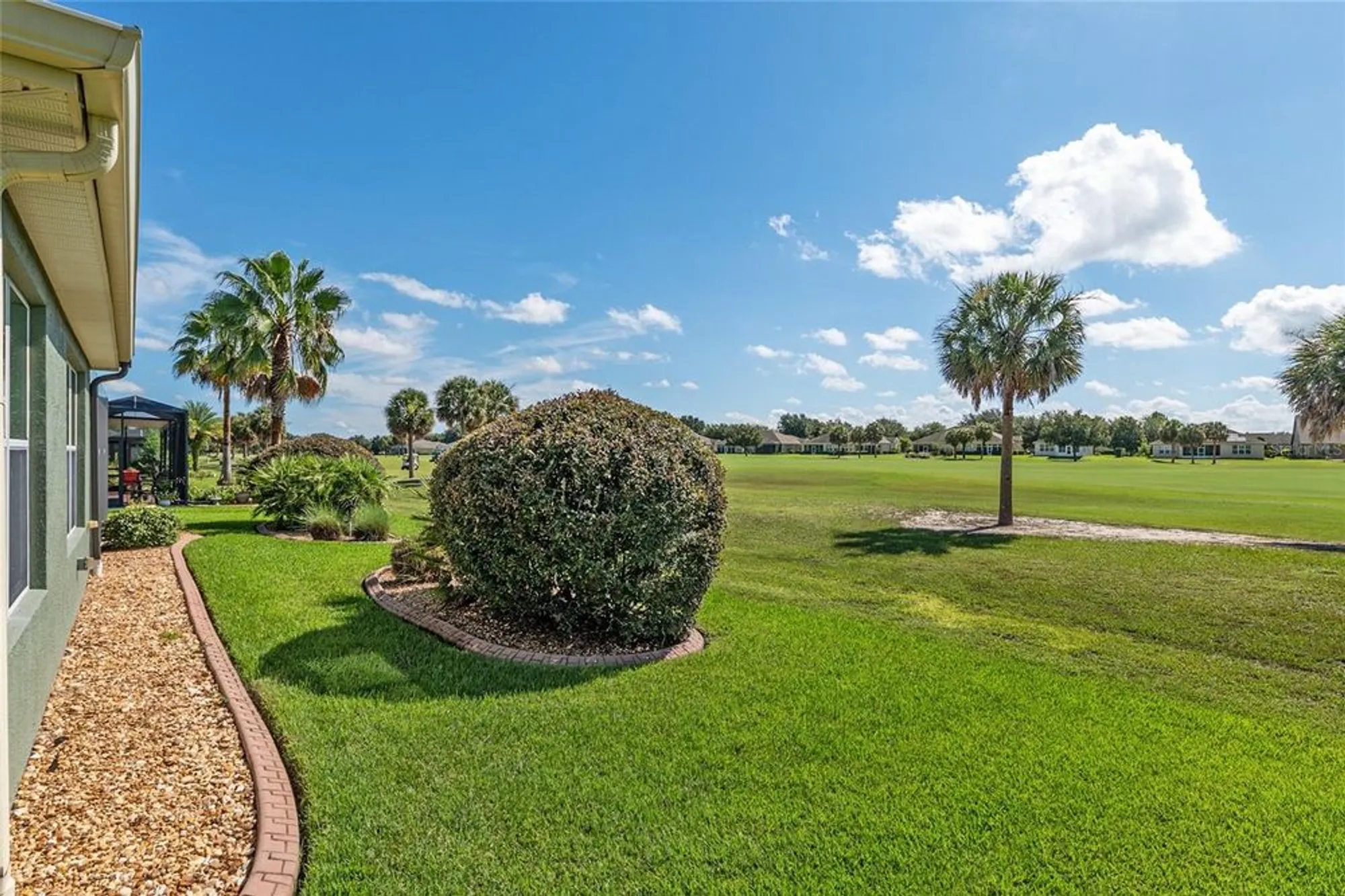 Property Slideshow image 10 of 98 | 9439 sw 71st loop, Ocala, FL, 34481