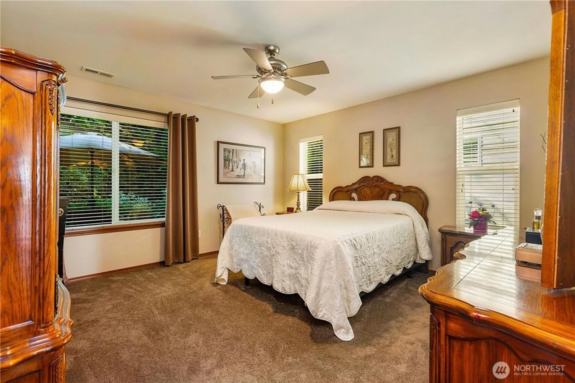 Property Slideshow image 16 of 31 | 24129 ne 112th ln # 151, Redmond, WA, 98053