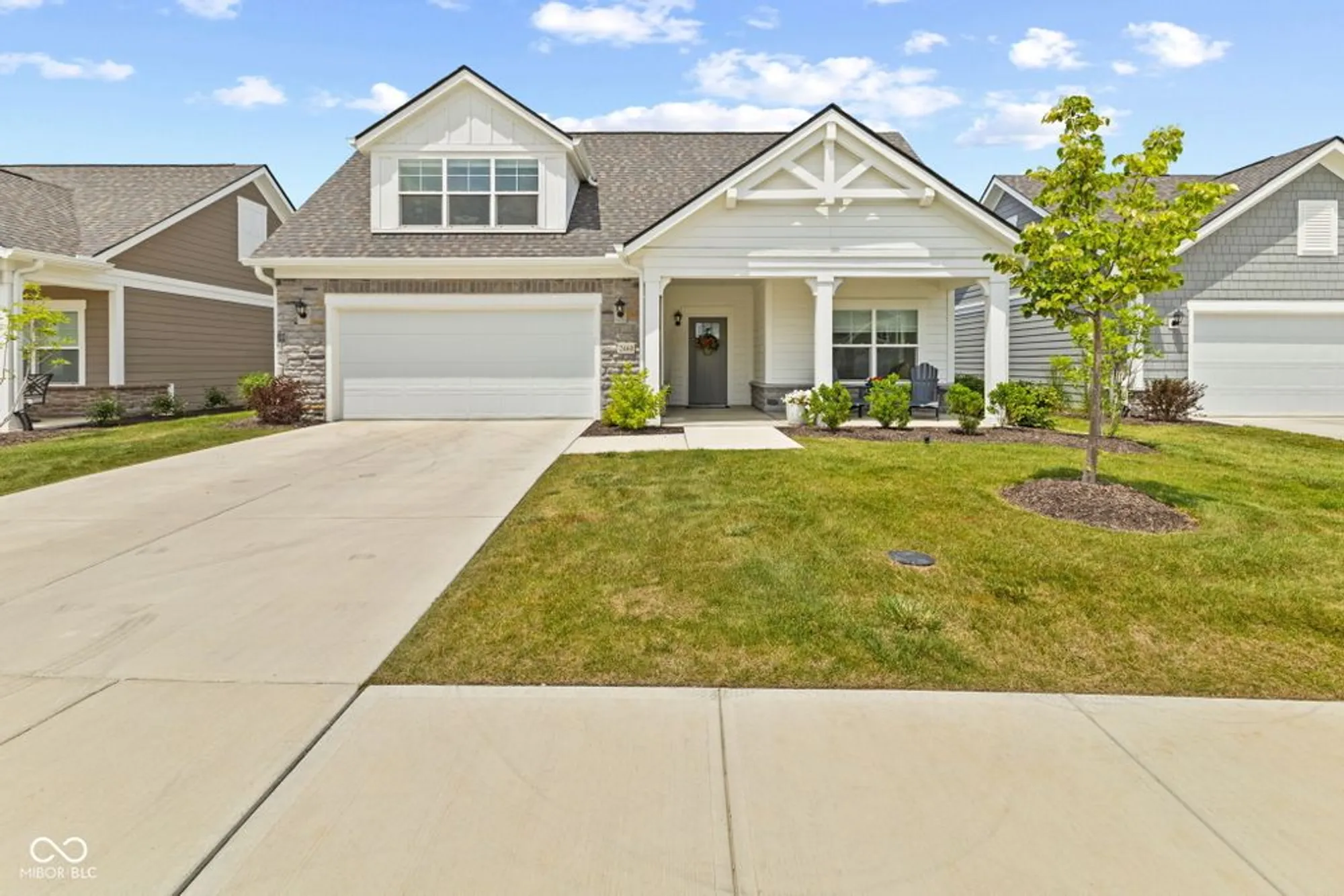 Property Slideshow image 2 of 55 | 2460 collins dr, Westfield, IN, 46074