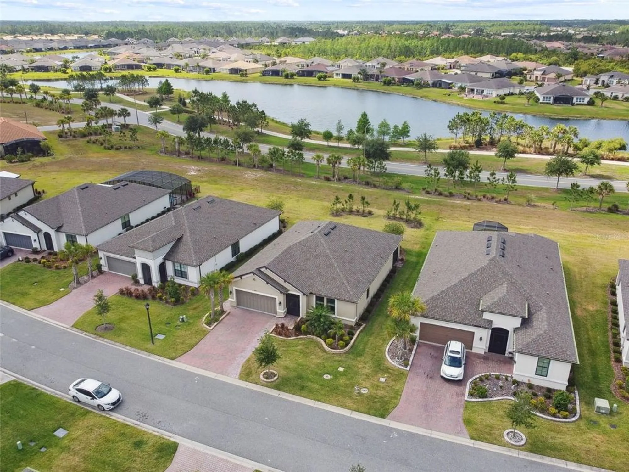 Property Slideshow image 39 of 53 | 204 bella cortina dr, Kissimmee, FL, 34759