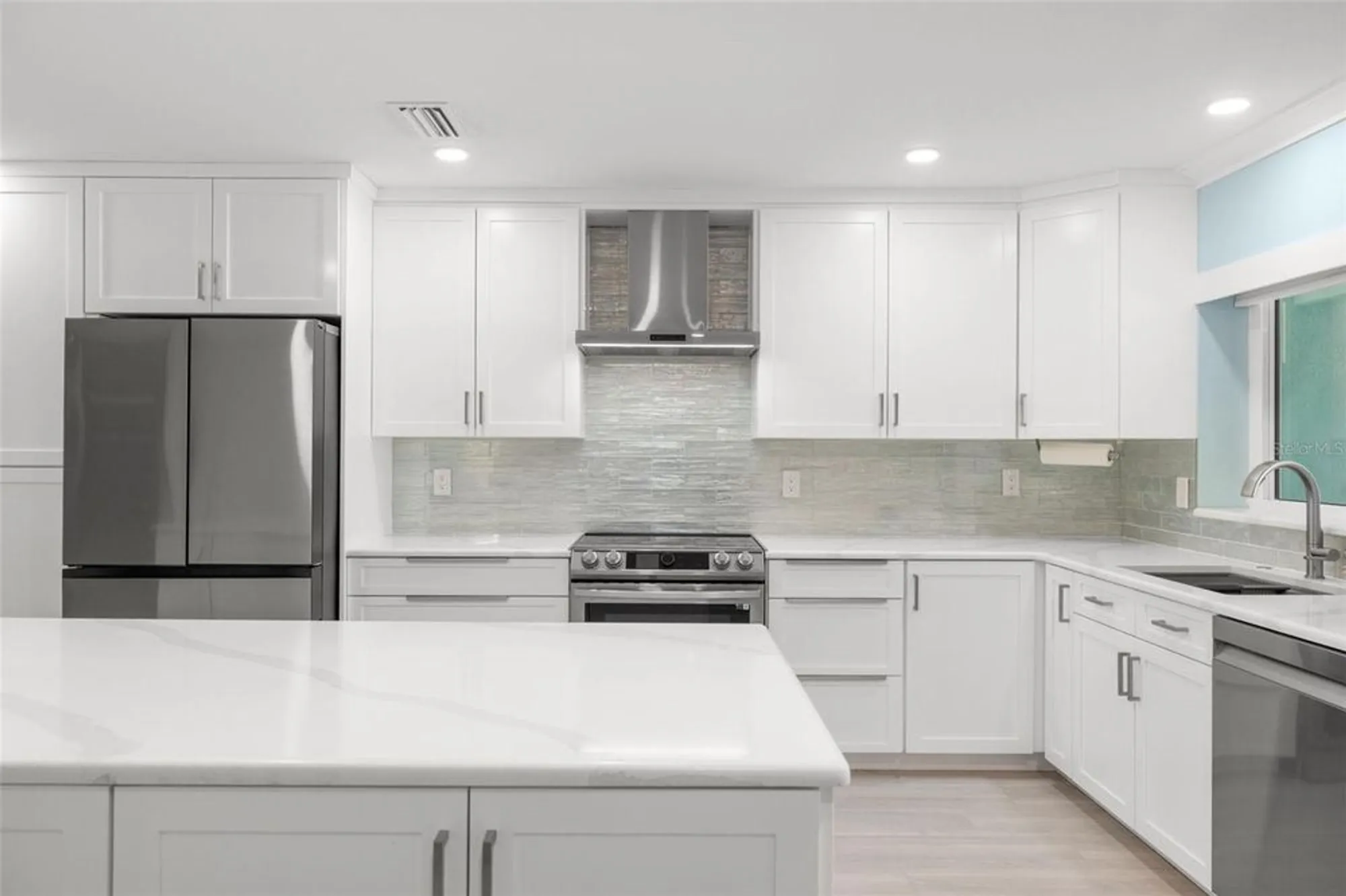 Property Slideshow image 25 of 67 | 328 boca ciega point blvd s, St Petersburg, FL, 33708