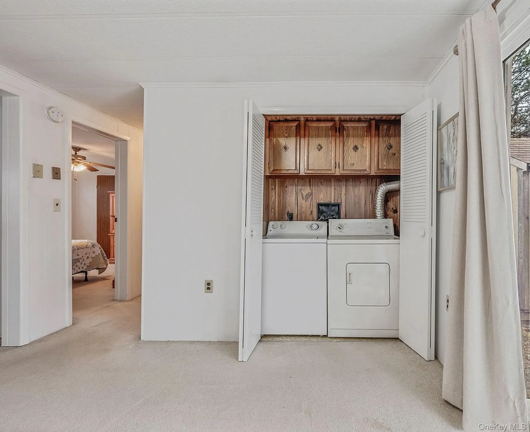 Property Slideshow image 14 of 23 | 22 limetree dr, Manorville, NY, 11949