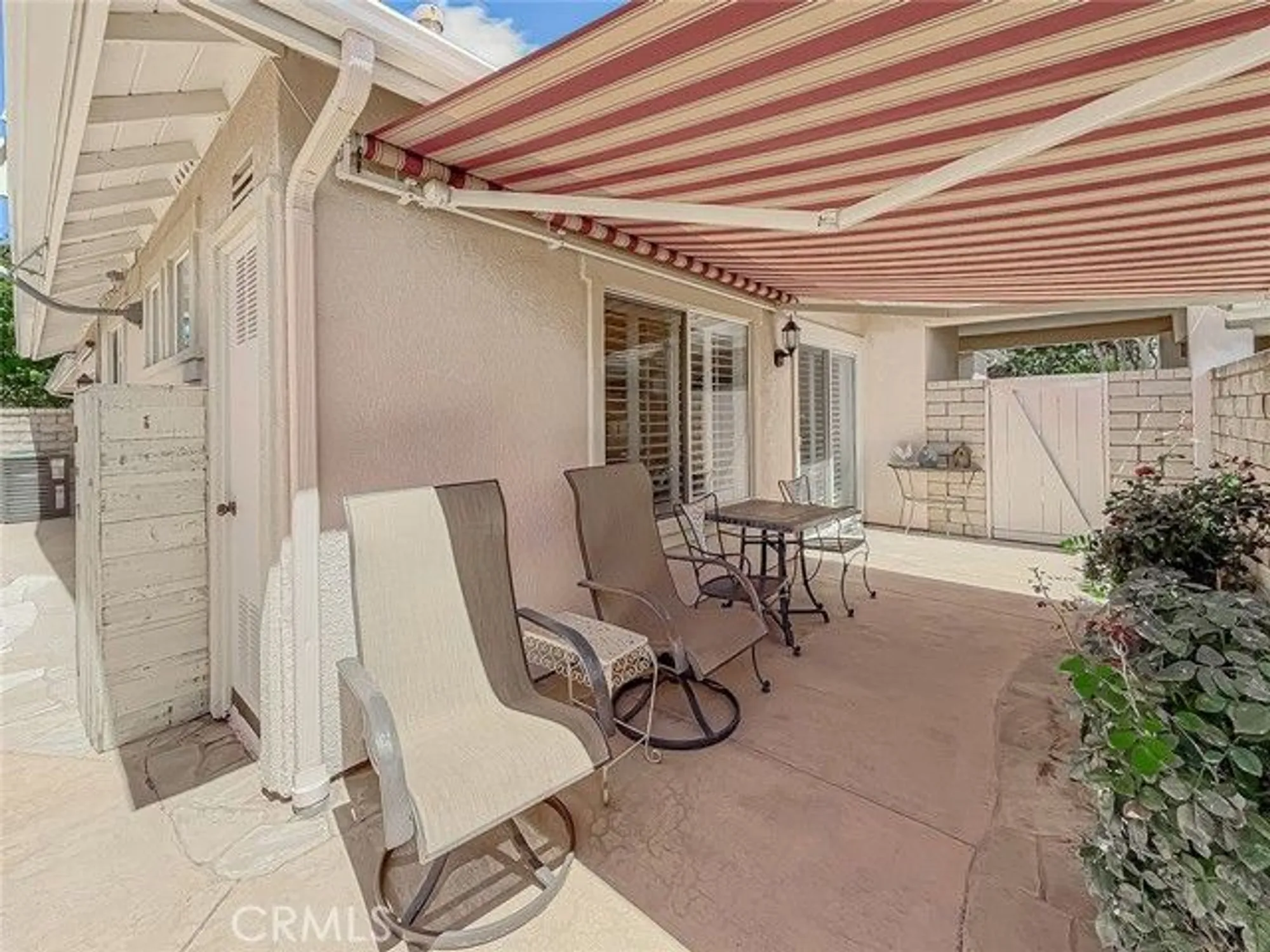 Property Slideshow image 35 of 47 | 2037 freesia ave, Simi Valley, CA, 93063