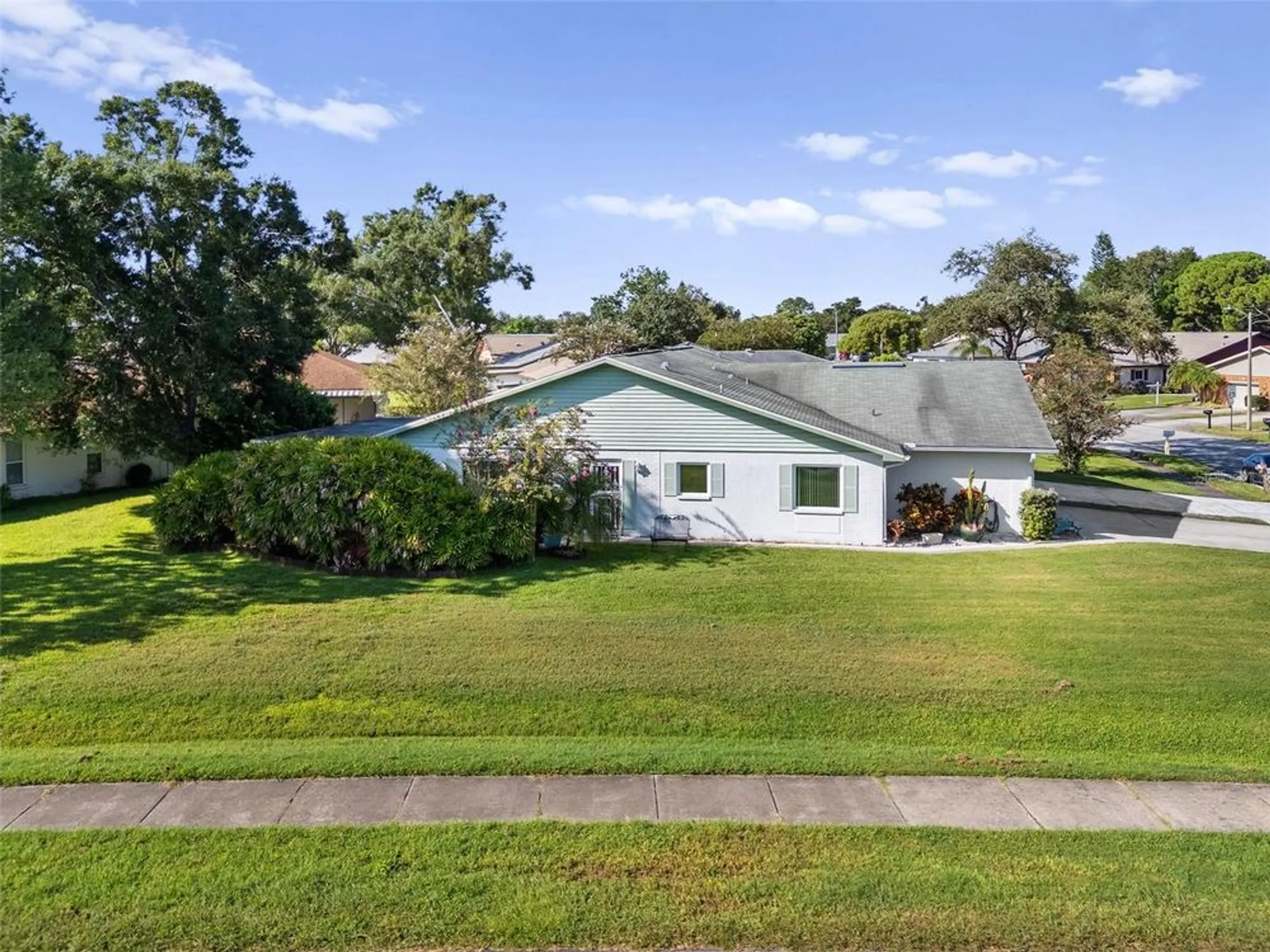 Property Slideshow image 8 of 59 | 3201 mcmath dr, Palm Harbor, FL, 34684