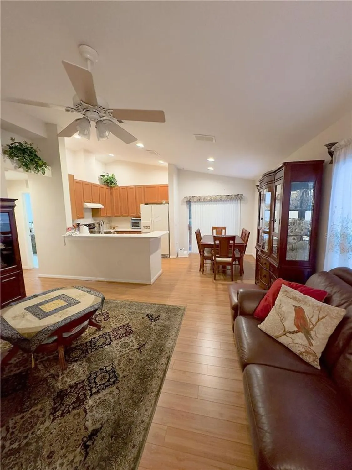 Property Slideshow image 18 of 29 | 2931 walnut grove ct, Holiday, FL, 34691