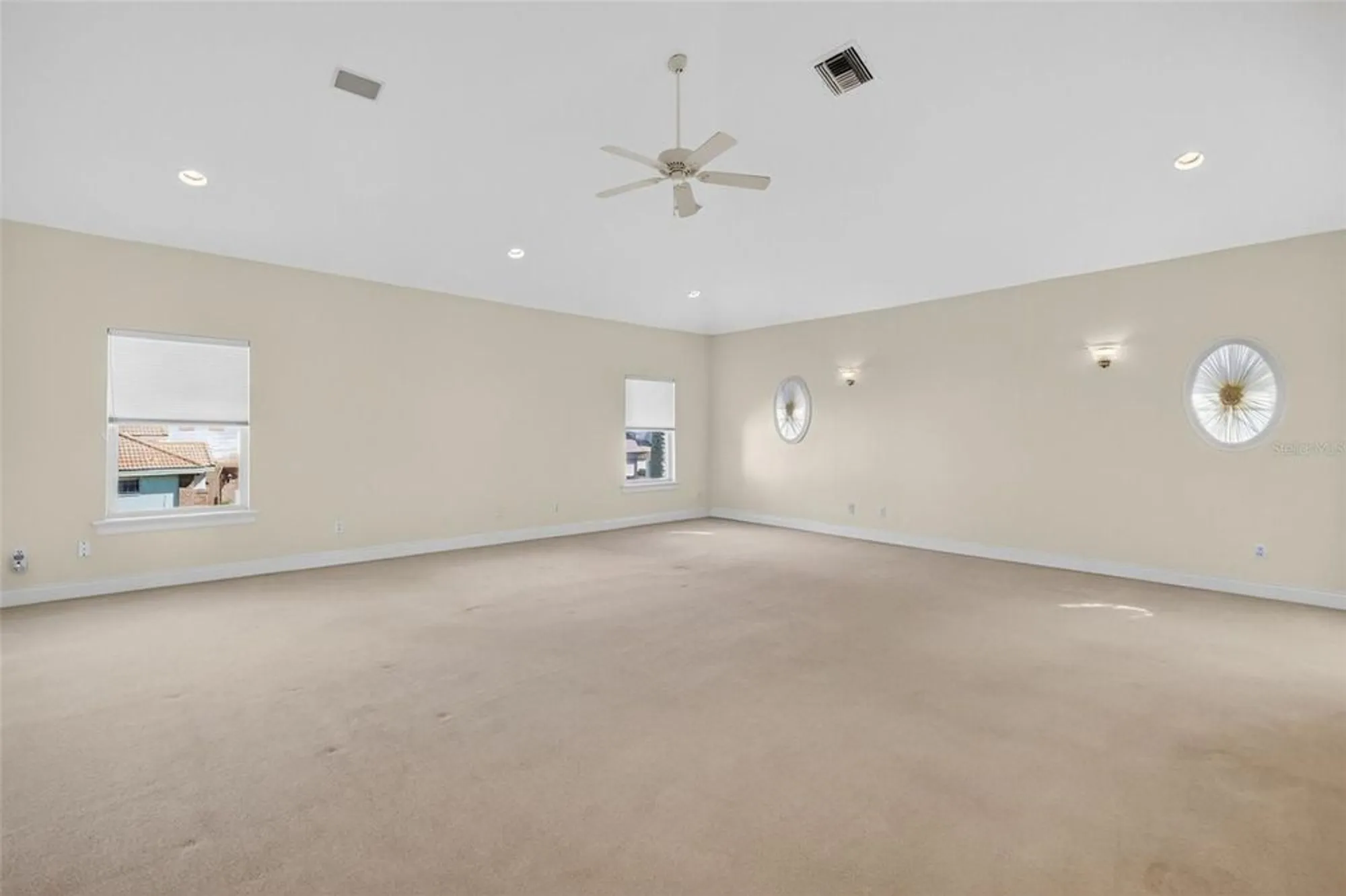 Property Slideshow image 21 of 80 | 1861 edgewater dr, Mount Dora, FL, 32757