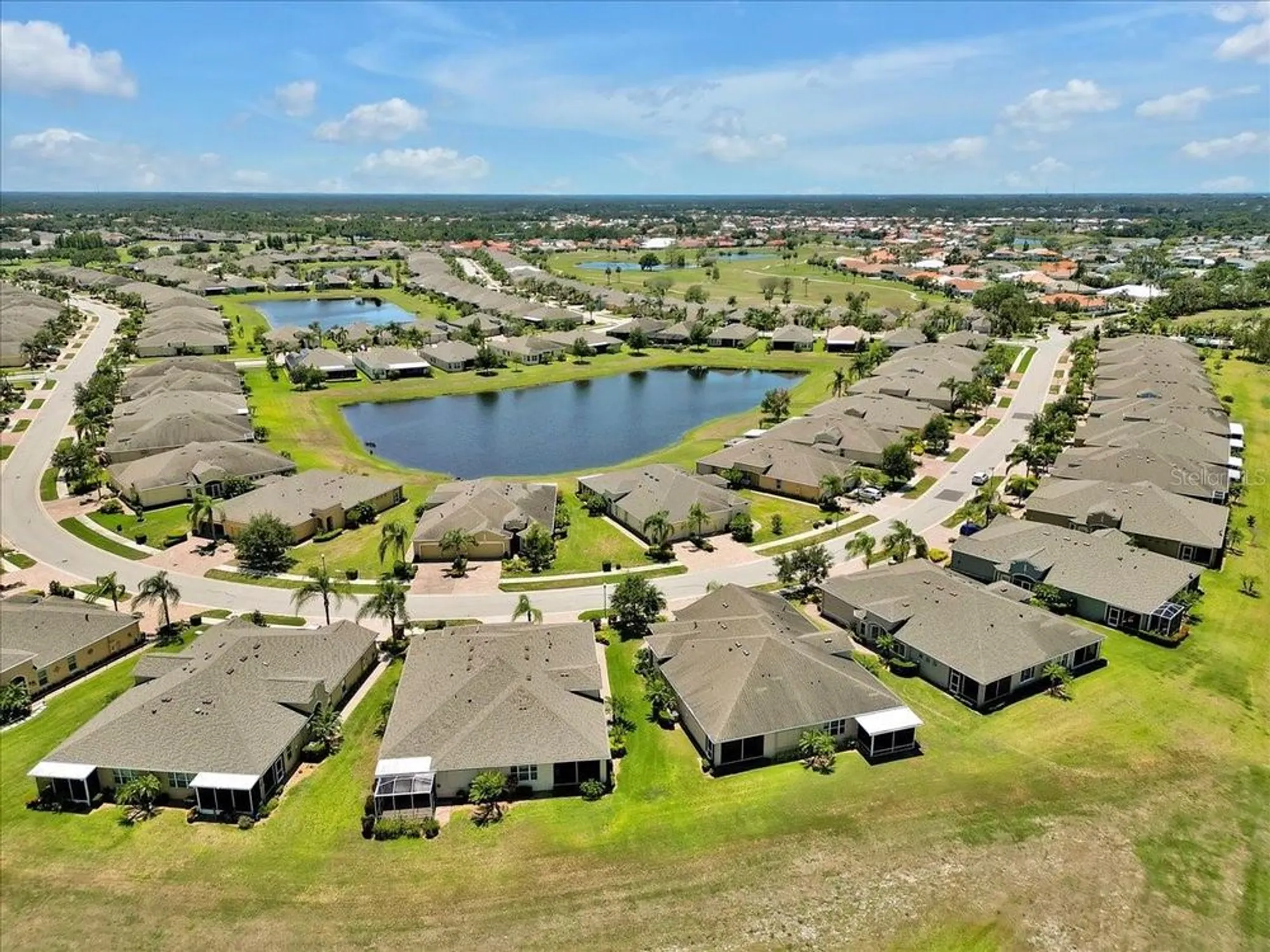 Property Slideshow image 47 of 52 | 635 chipper dr, Sun City Center, FL, 33573