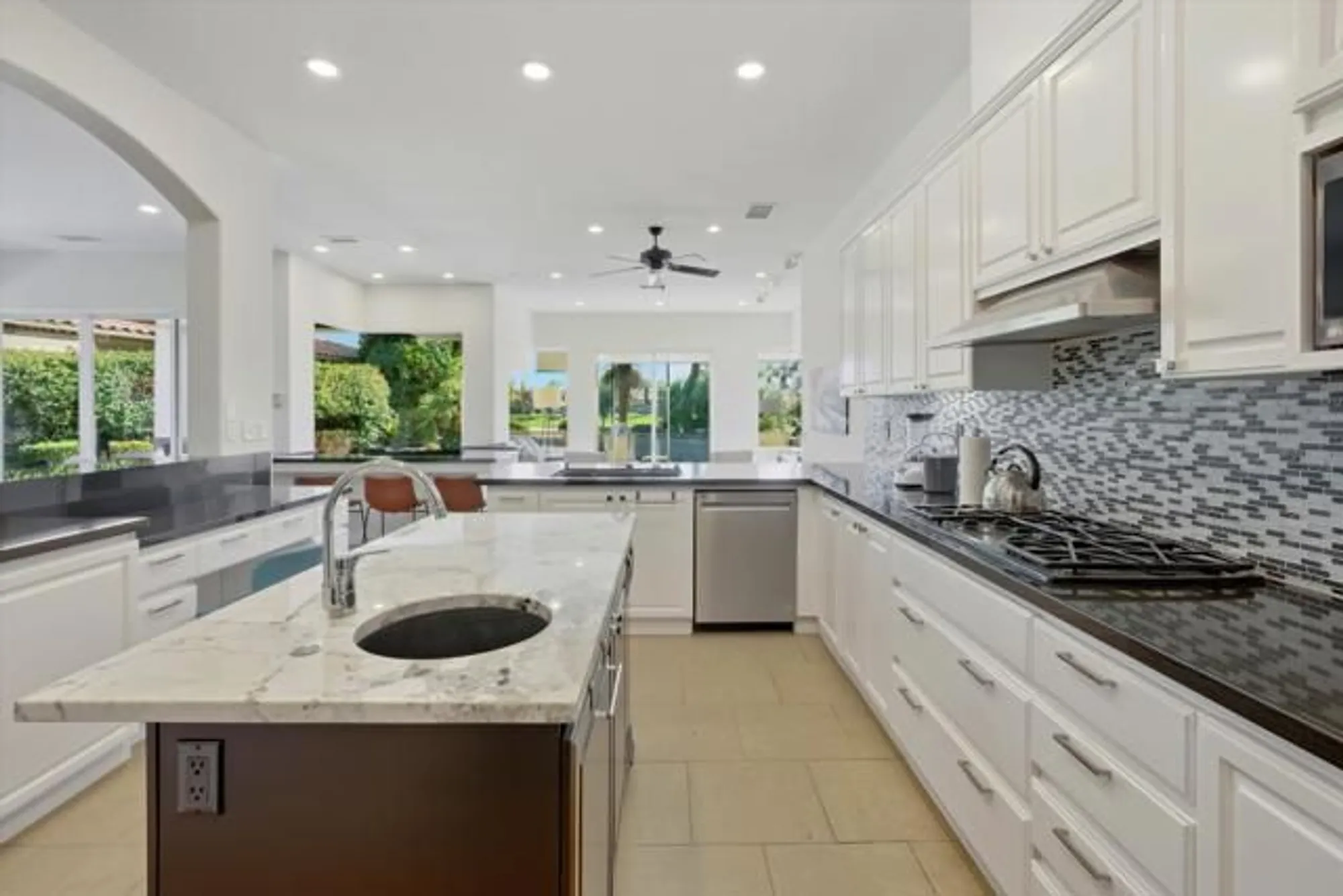 Property Slideshow image 16 of 50 | 55340 southern hls, La Quinta, CA, 92253