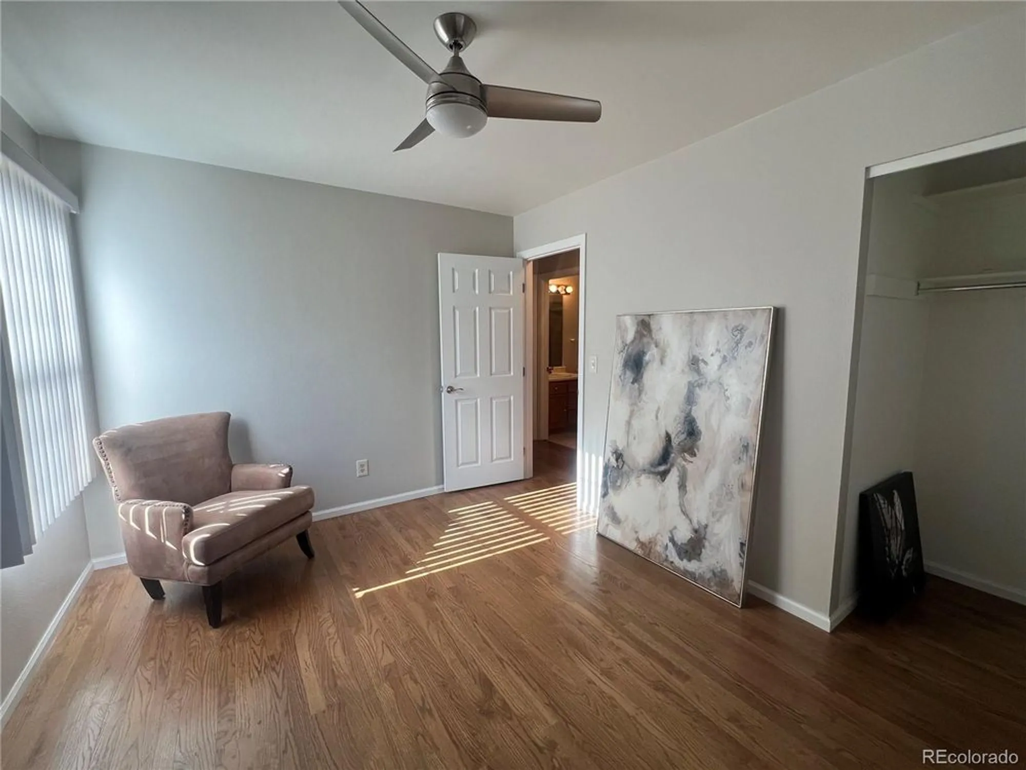 Property Slideshow image 12 of 25 | 2808 s heather gardens way b, Aurora, CO, 80014