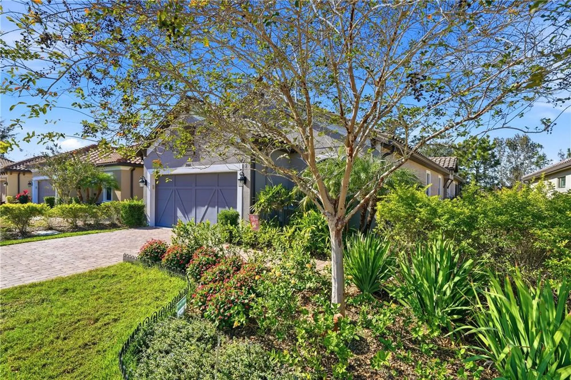 Property Slideshow image 3 of 70 | 20112 sorano hill pl, Tampa, FL, 33647