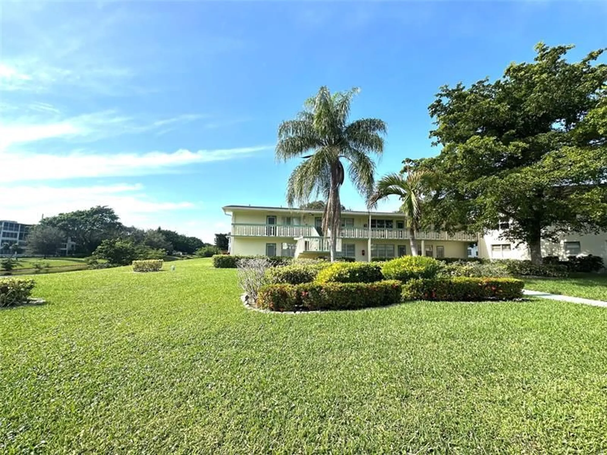 Property Slideshow image 25 of 54 | 368 oakridge t # 368, Deerfield Beach, FL, 33442