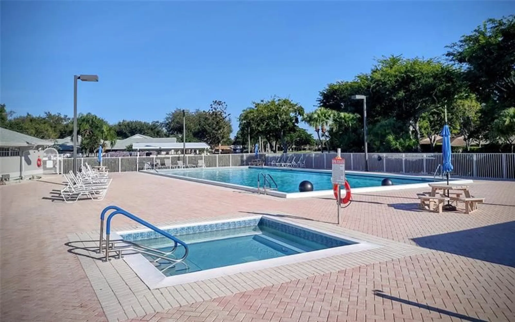 Property Slideshow image 29 of 39 | 8592 flamingo dr, Boca Raton, FL, 33496