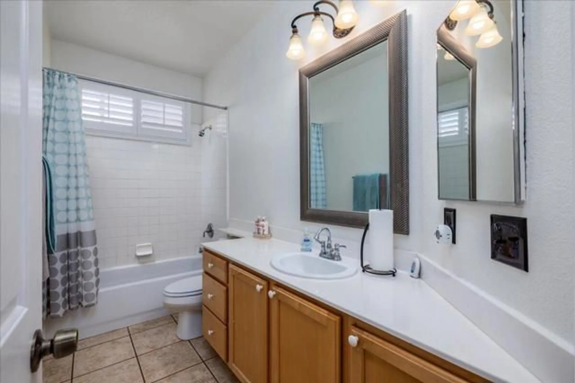 Property Slideshow image 32 of 40 | 2165 birdie dr, Banning, CA, 92220