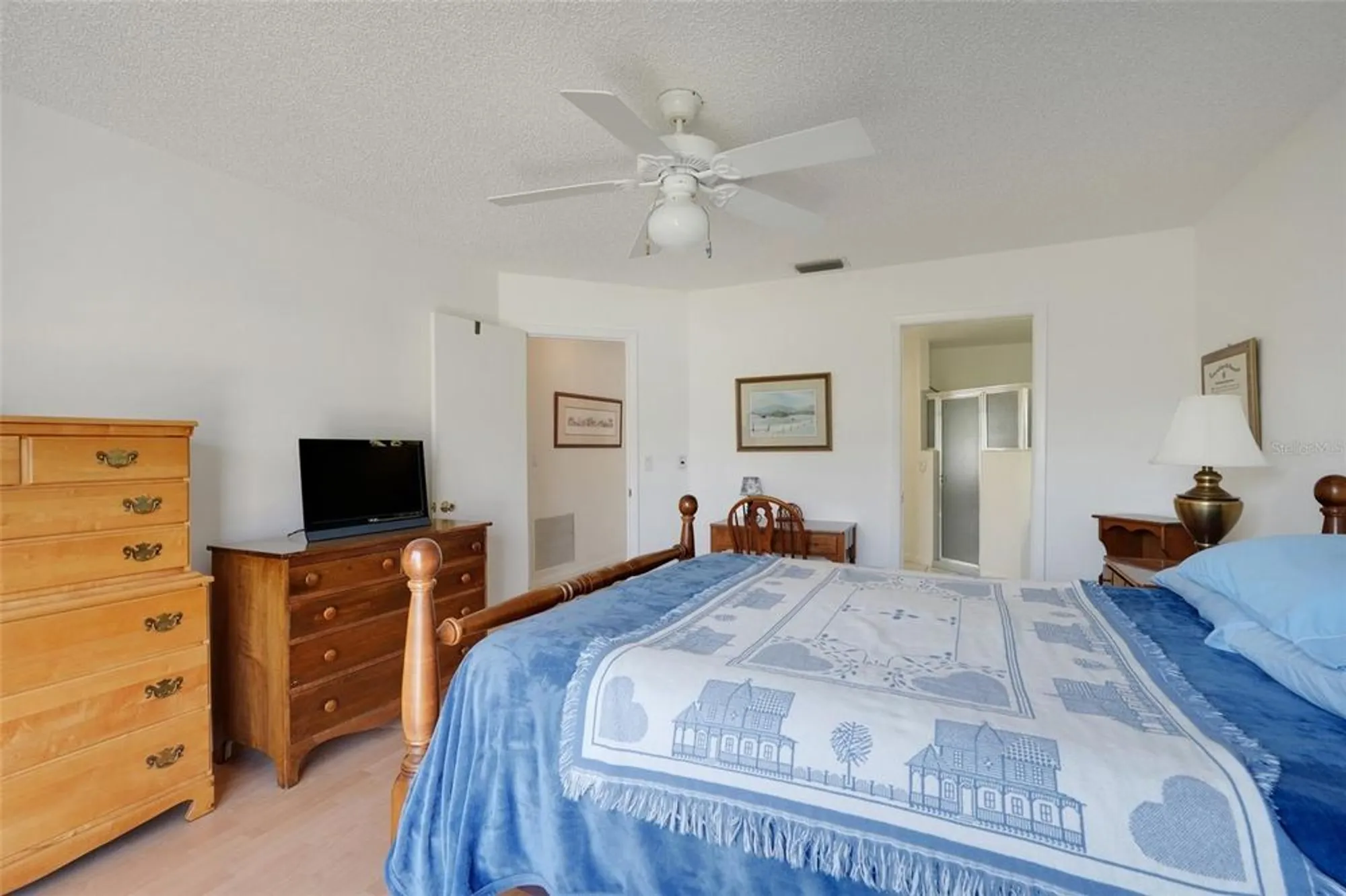 Property Slideshow image 19 of 41 | 26736 cash ct, Leesburg, FL, 34748