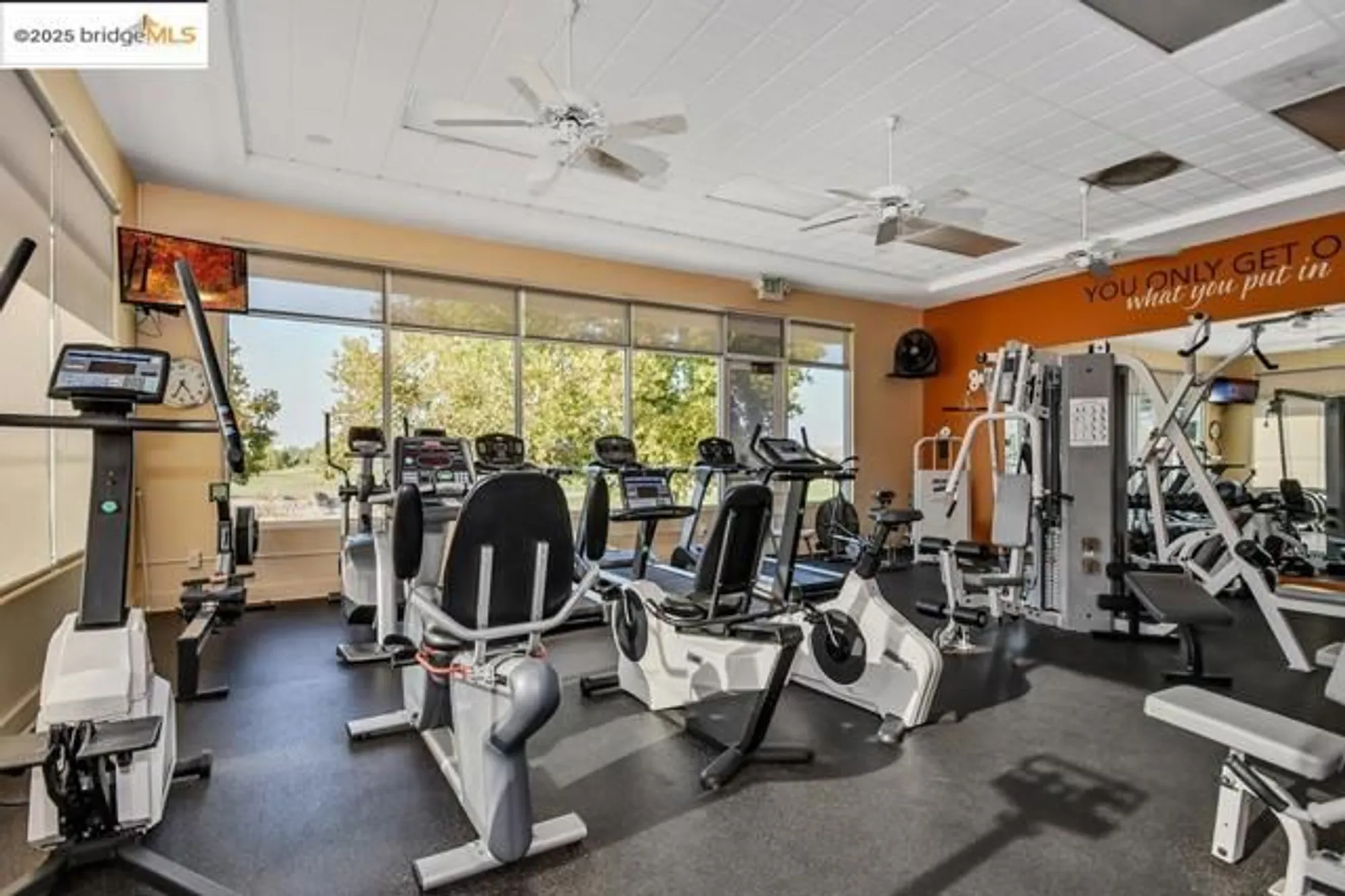 Property Slideshow image 40 of 48 | 610 central park pl, Brentwood, CA, 94513