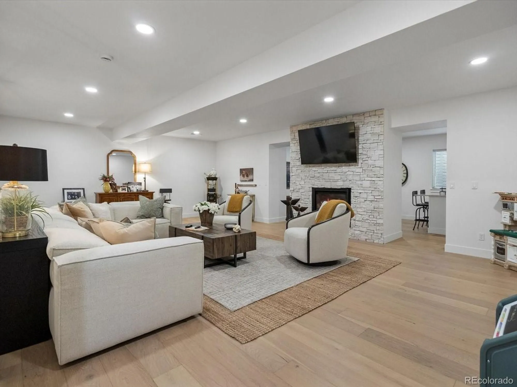 Property Slideshow image 24 of 38 | 9035 s shawnee ct, Aurora, CO, 80016