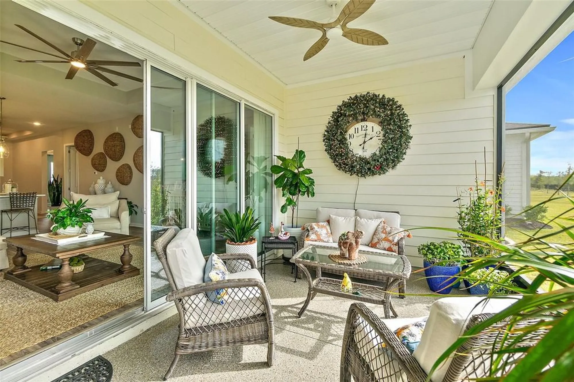 Property Slideshow image 11 of 40 | 4 jackson blue pl, Palm Coast, FL, 32137