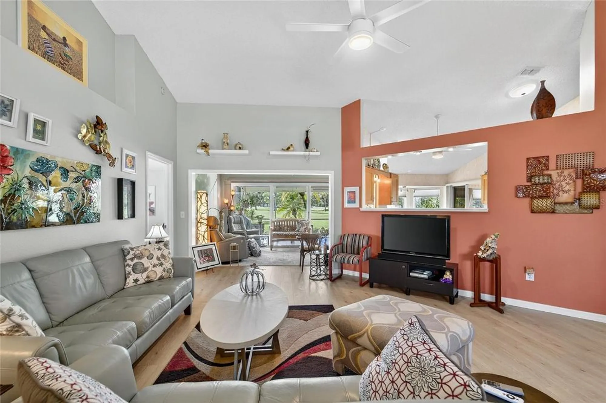 Property Slideshow image 6 of 73 | 326 caloosa palms ct, Sun City Center, FL, 33573