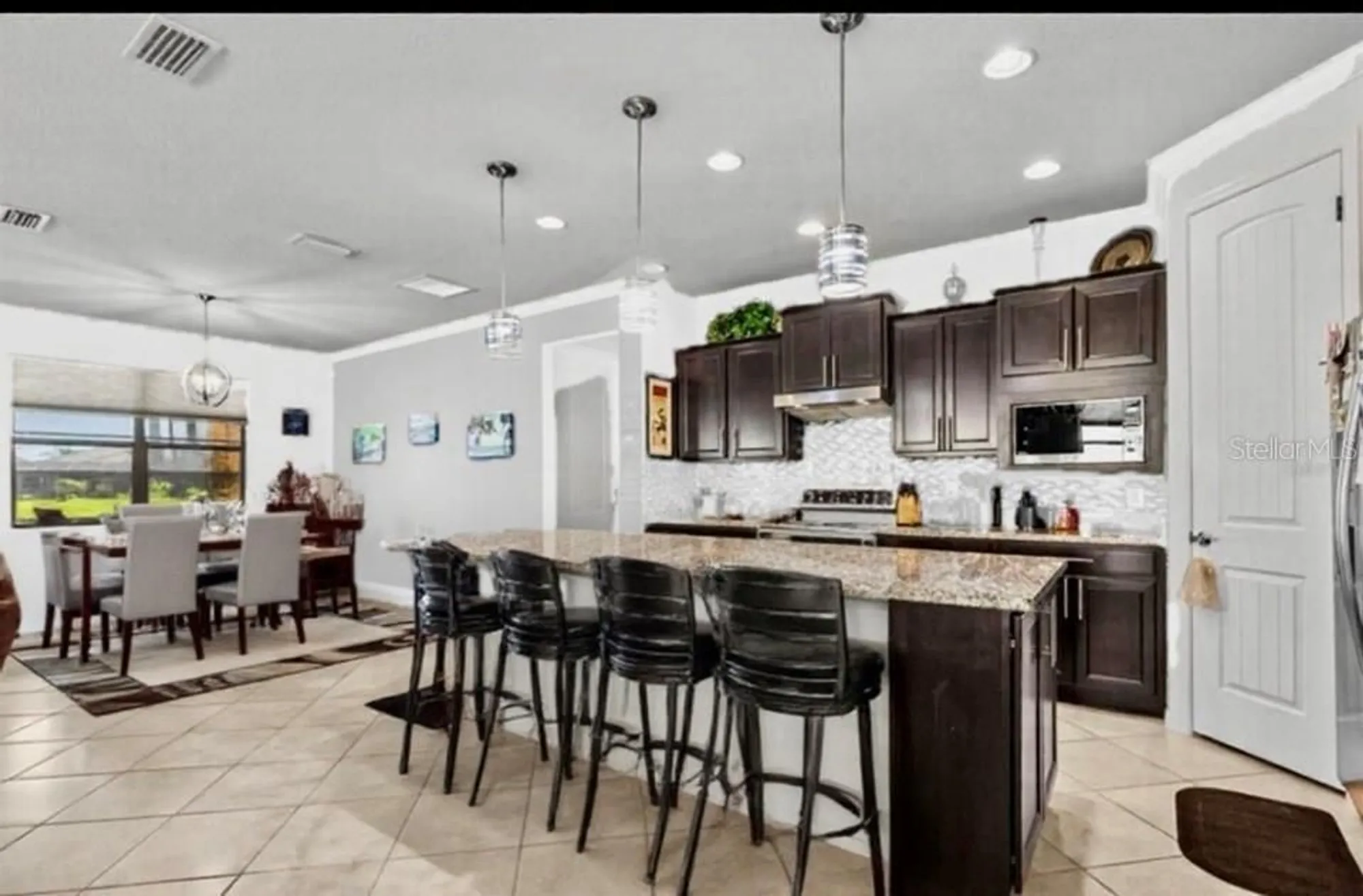 Property Slideshow image 16 of 50 | 5086 pendelton sq, Vero Beach, FL, 32967