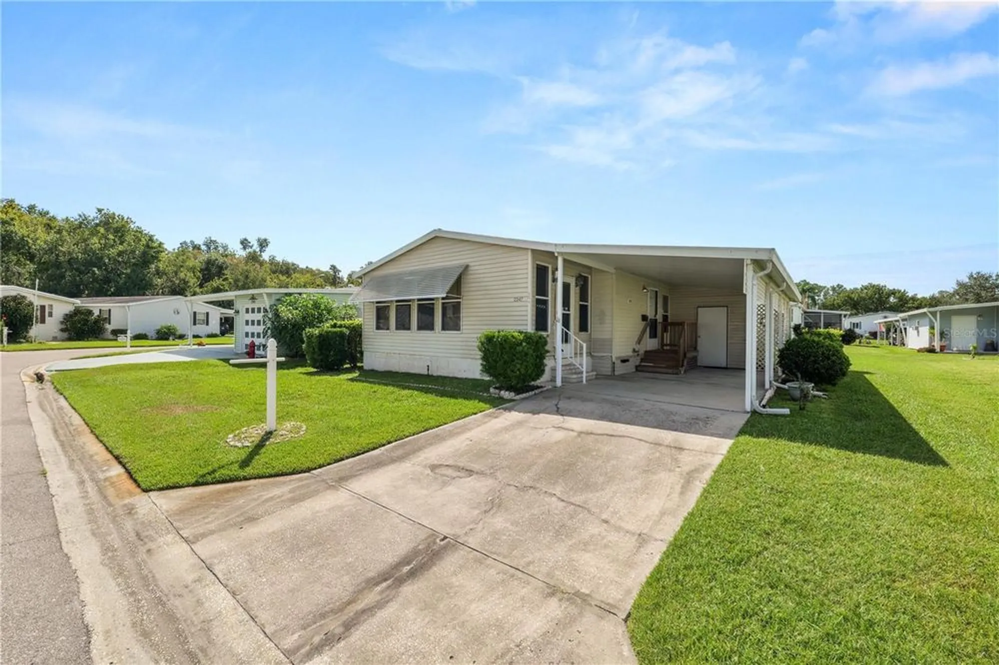 Property Slideshow image 2 of 19 | 2247 cypress cross loop, Lakeland, FL, 33810