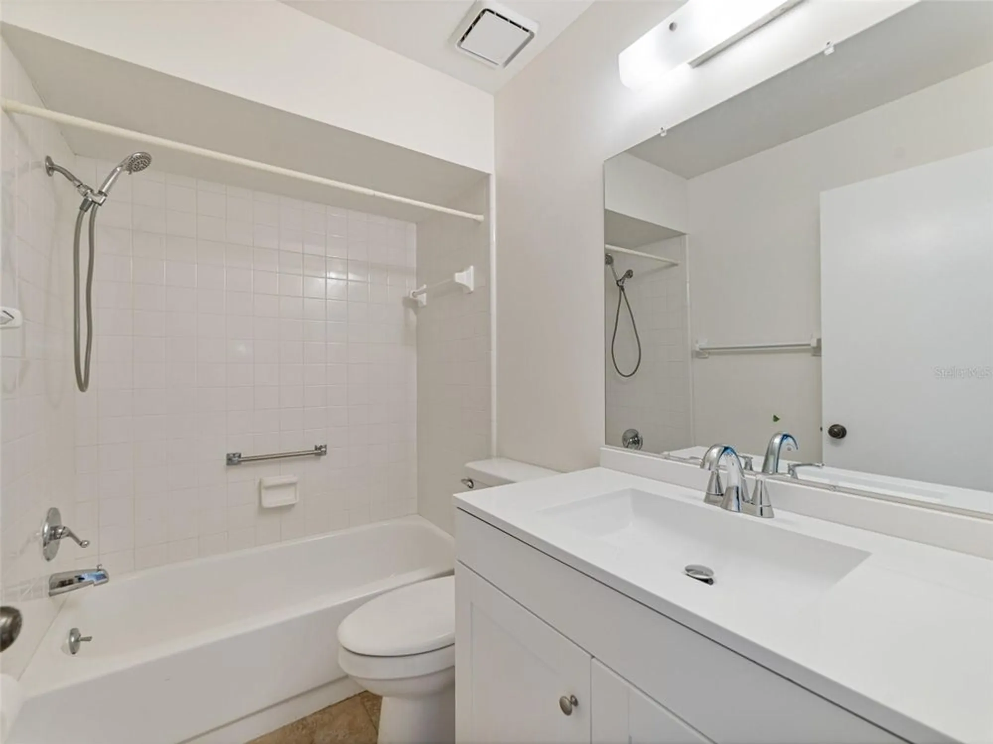 Property Slideshow image 14 of 30 | 316 kelsey way # 316, Sun City Center, FL, 33573