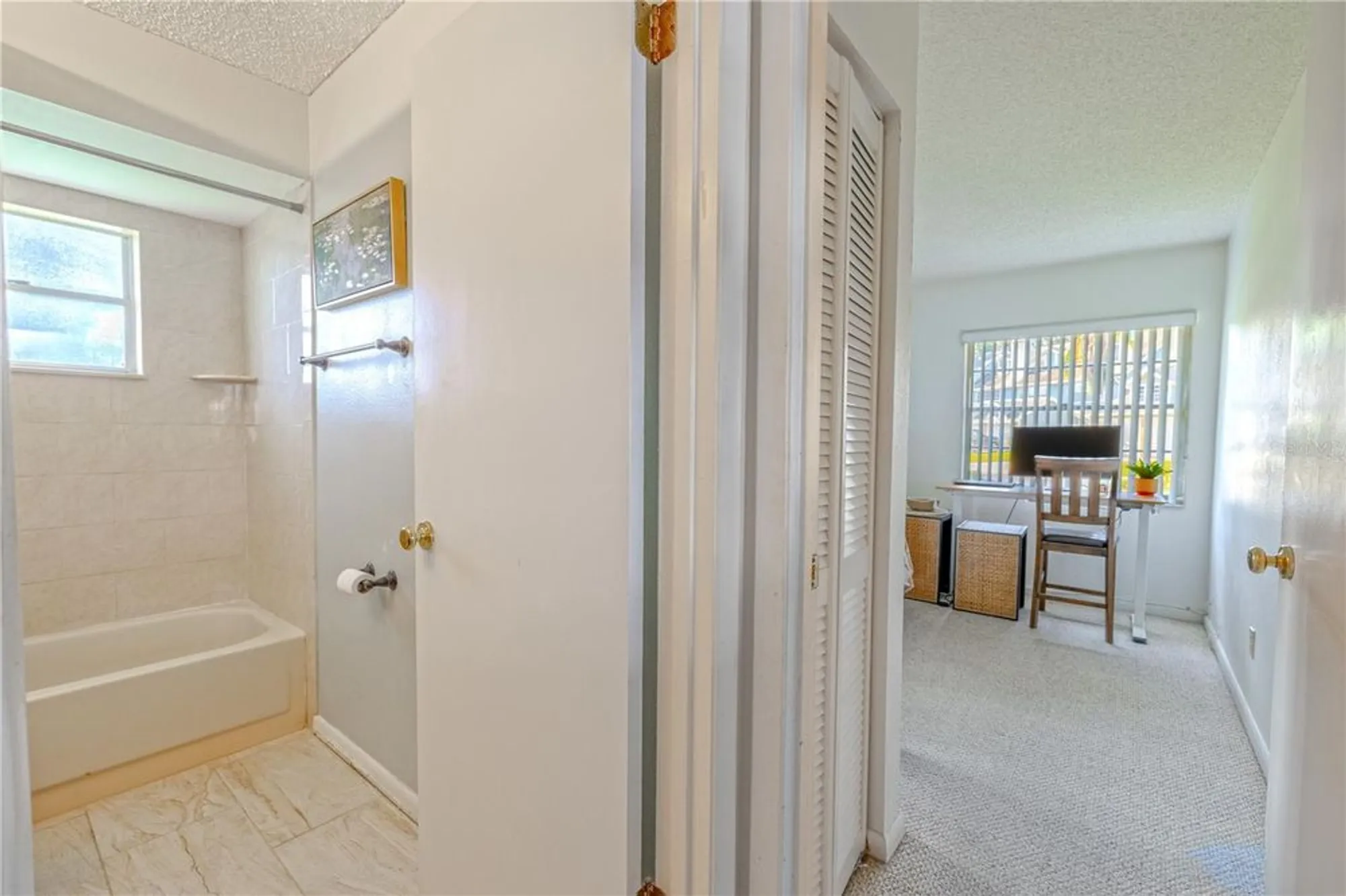 Property Slideshow image 18 of 28 | 1131 orange tree cir c, Palm Harbor, FL, 34684