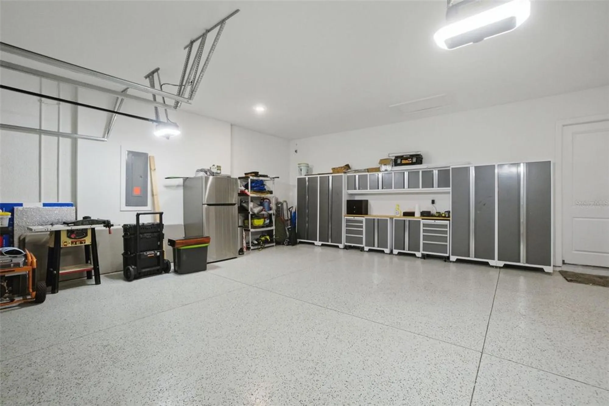 Property Slideshow image 44 of 71 | 5027 kiva cir, Bradenton, FL, 34211