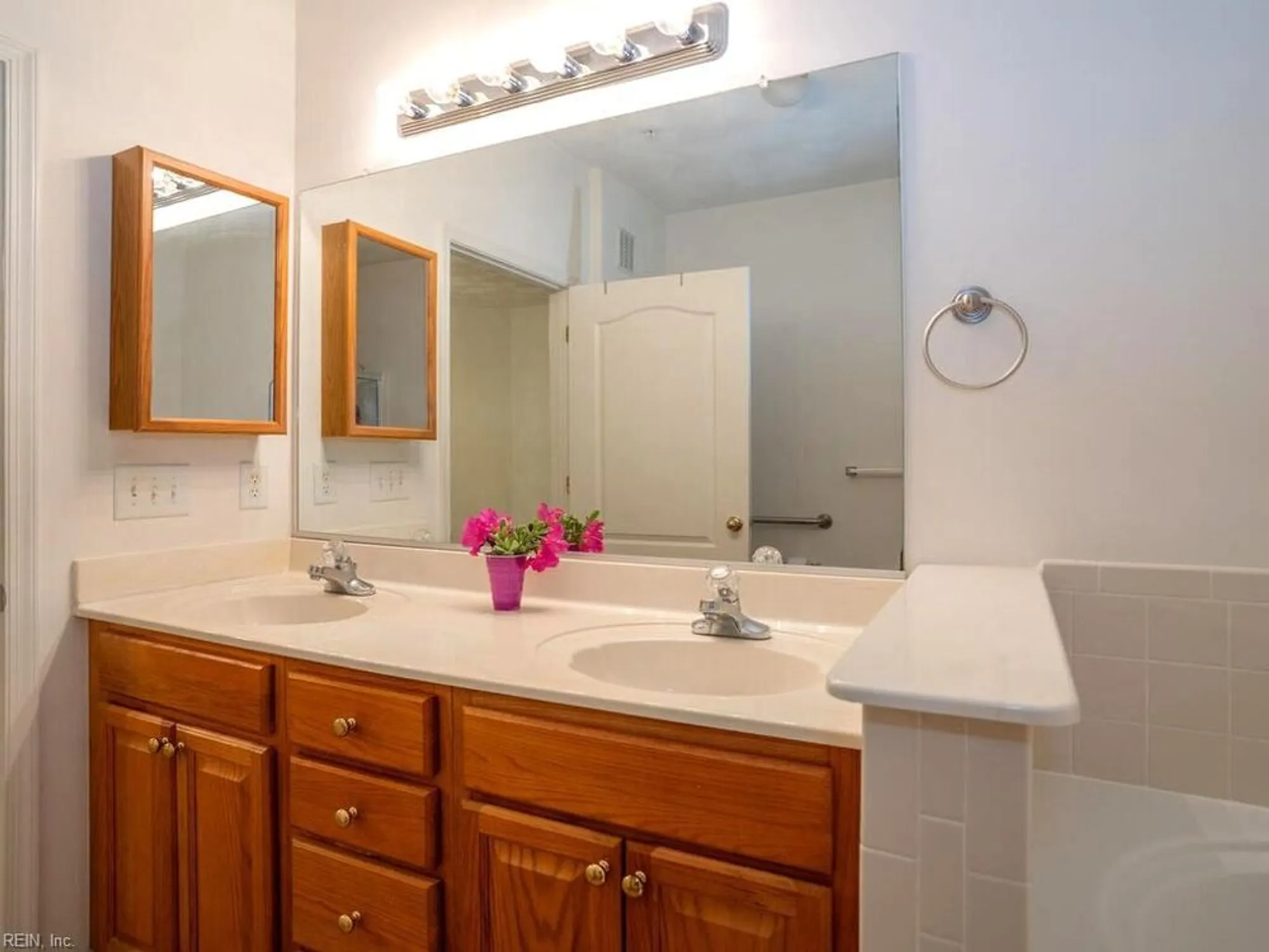 Property Slideshow image 34 of 36 | 2849 majestic oak ct, Virginia Beach, VA, 23456
