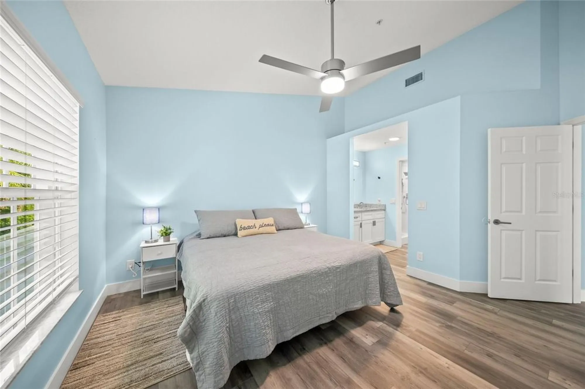 Property Slideshow image 27 of 55 | 5528 fair oaks st, Bradenton, FL, 34203