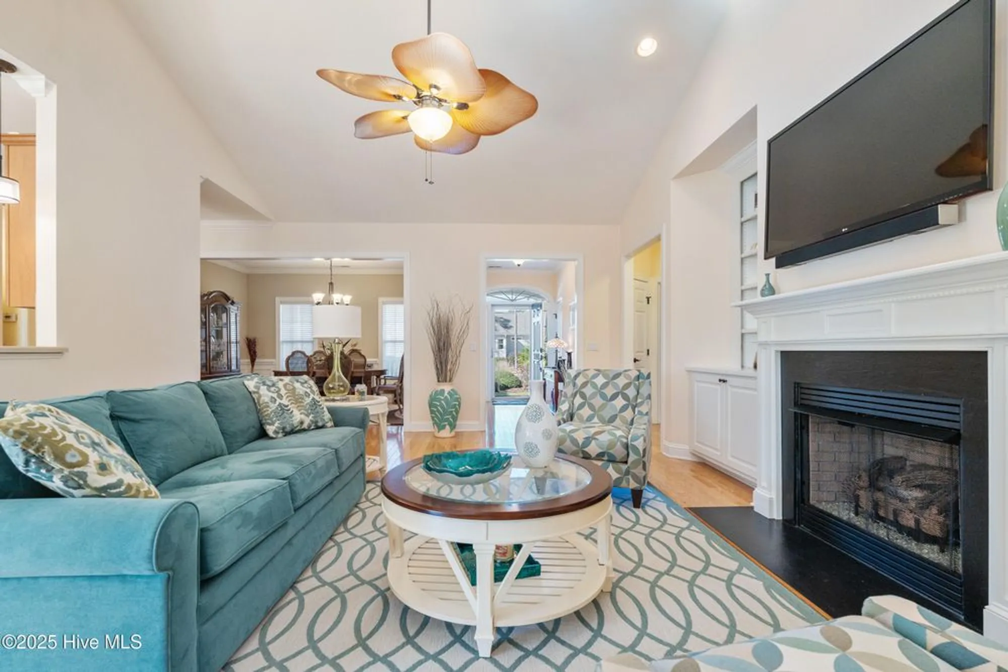 Property Slideshow image 11 of 42 | 2702 shady pine cir, Southport, NC, 28461