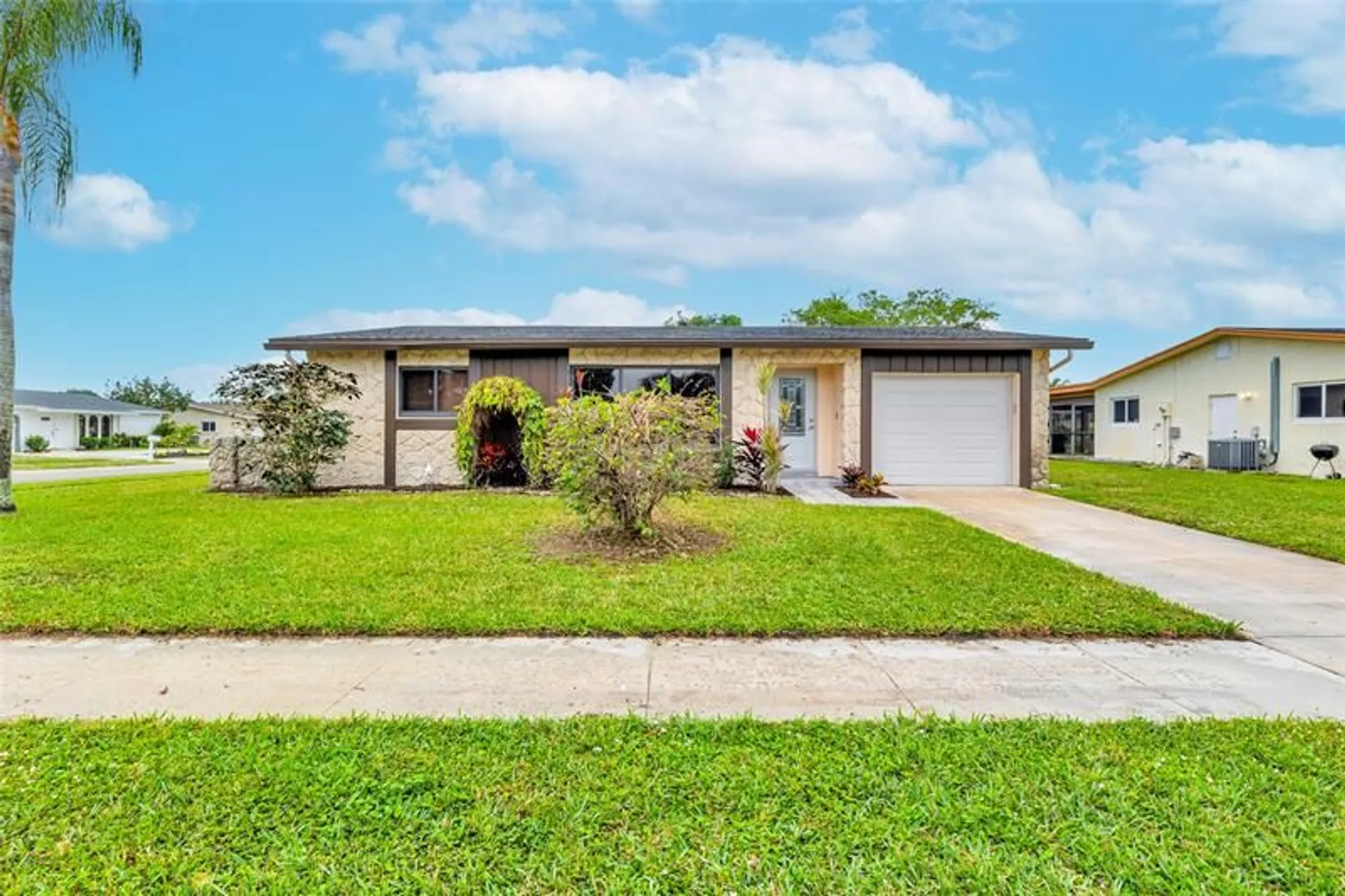 Property Slideshow image 1 of 56 | 6334 whispering wind way, Delray Beach, FL, 33484