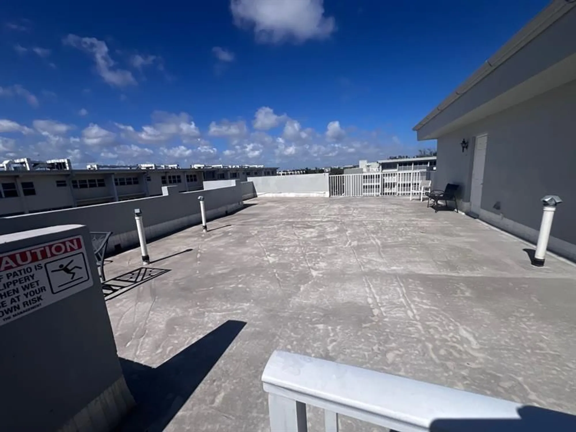 Property Slideshow image 14 of 19 | 329 se 3rd st 502t, Hallandale Beach, FL, 33009