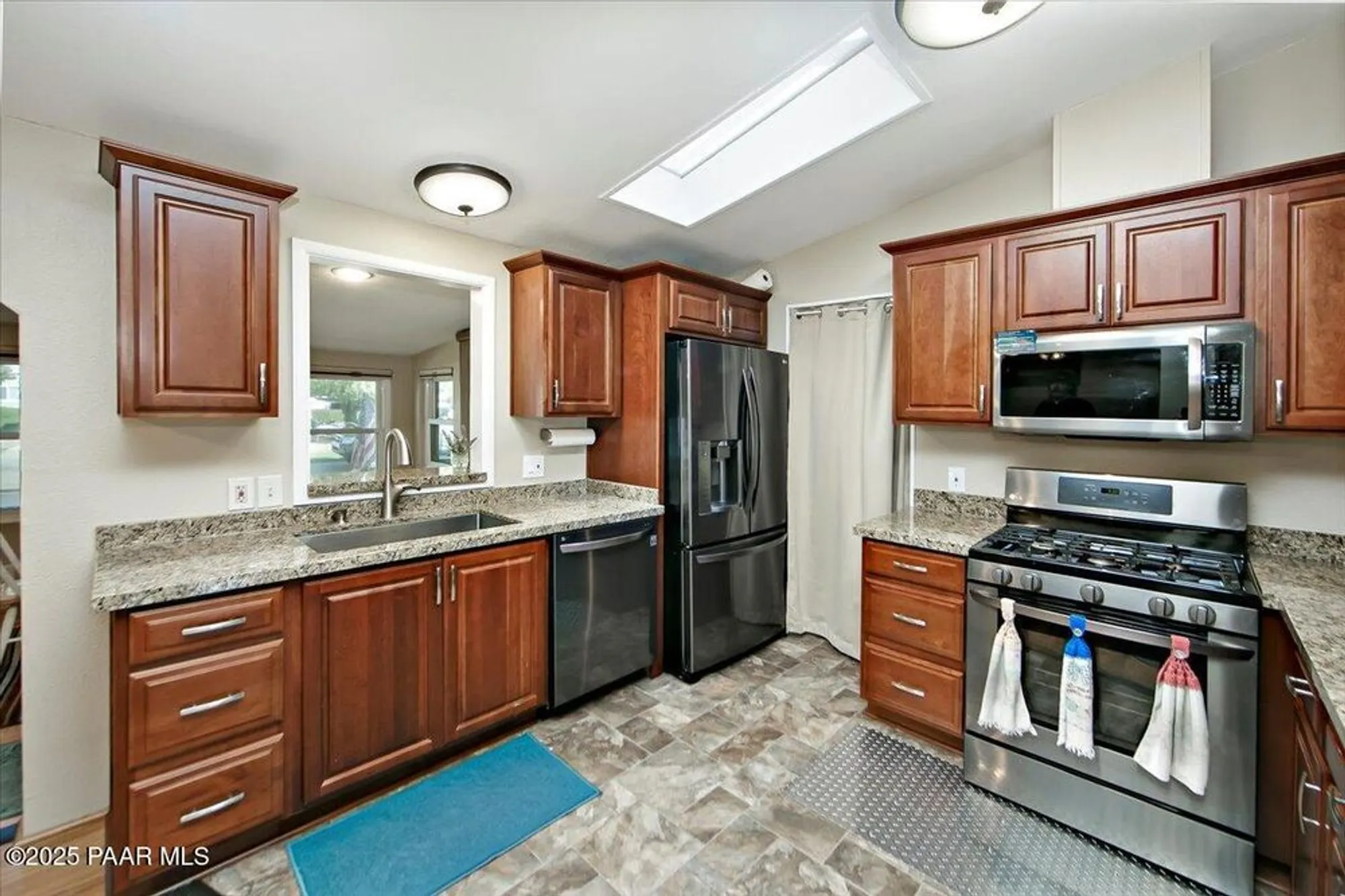 Property Slideshow image 8 of 24 | 768 n mesquite tree dr 202, Dewey-Humboldt, AZ, 86327