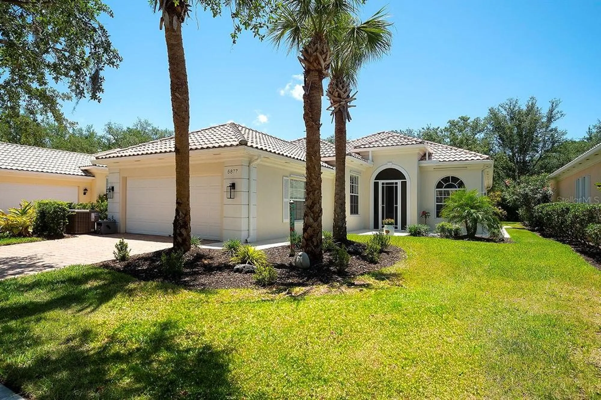 Property Slideshow image 1 of 50 | 5877 ferrara dr, Sarasota, FL, 34238