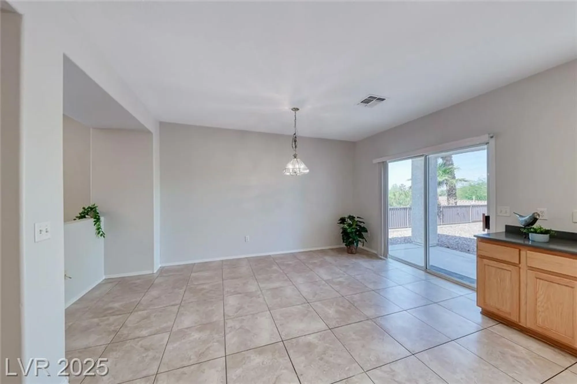 Property Slideshow image 10 of 50 | 2343 schaeffer hills dr, Henderson, NV, 89052