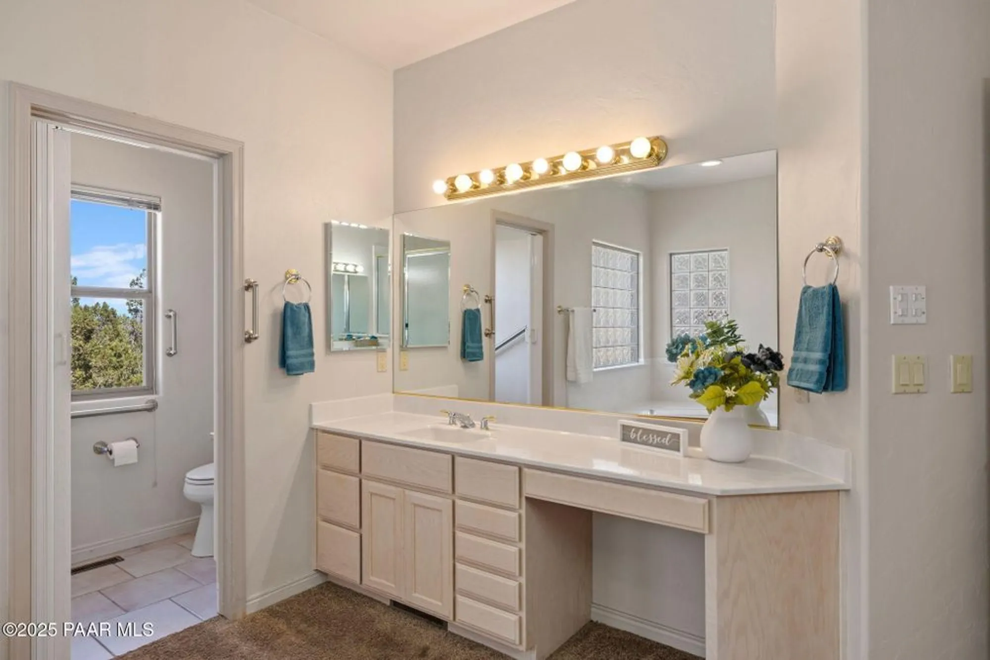 Property Slideshow image 20 of 46 | 1014 yavapai hills dr, Prescott, AZ, 86301