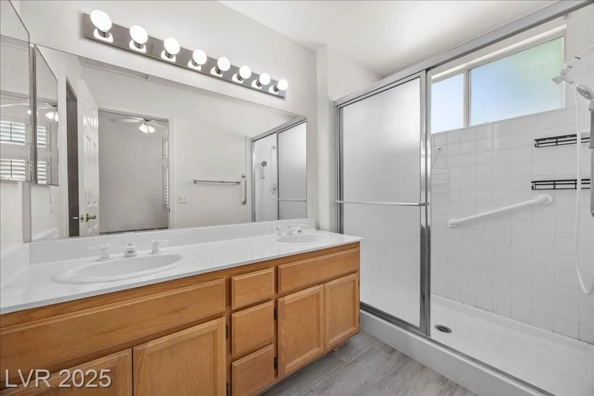 Property Slideshow image 23 of 41 | 4890 el capote dr, Las Vegas, NV, 89147