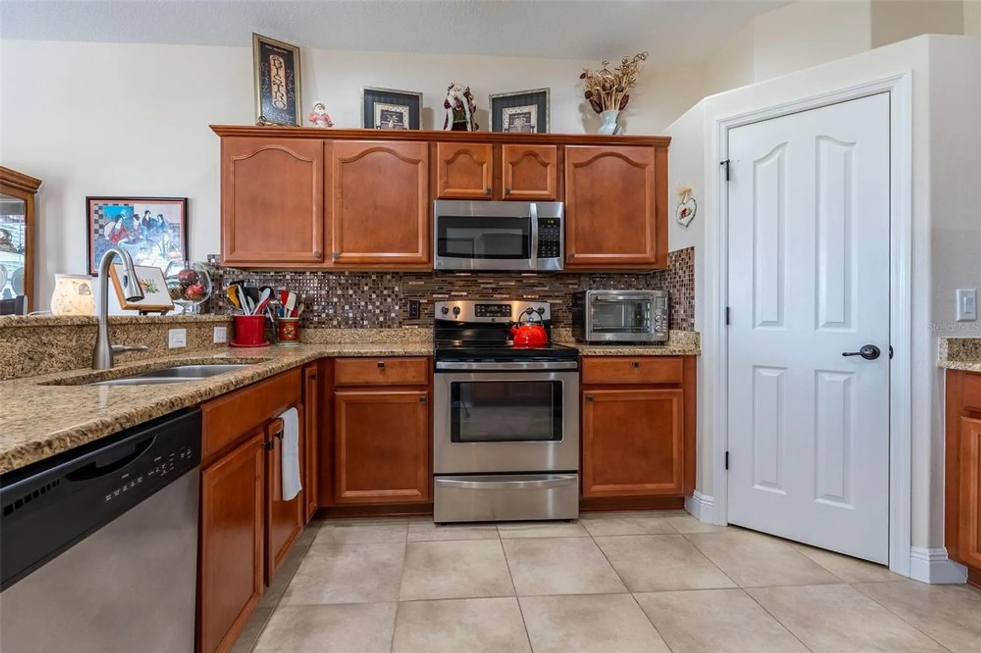 Property Slideshow image 13 of 61 | 16222 sw 14th avenue rd, Ocala, FL, 34473