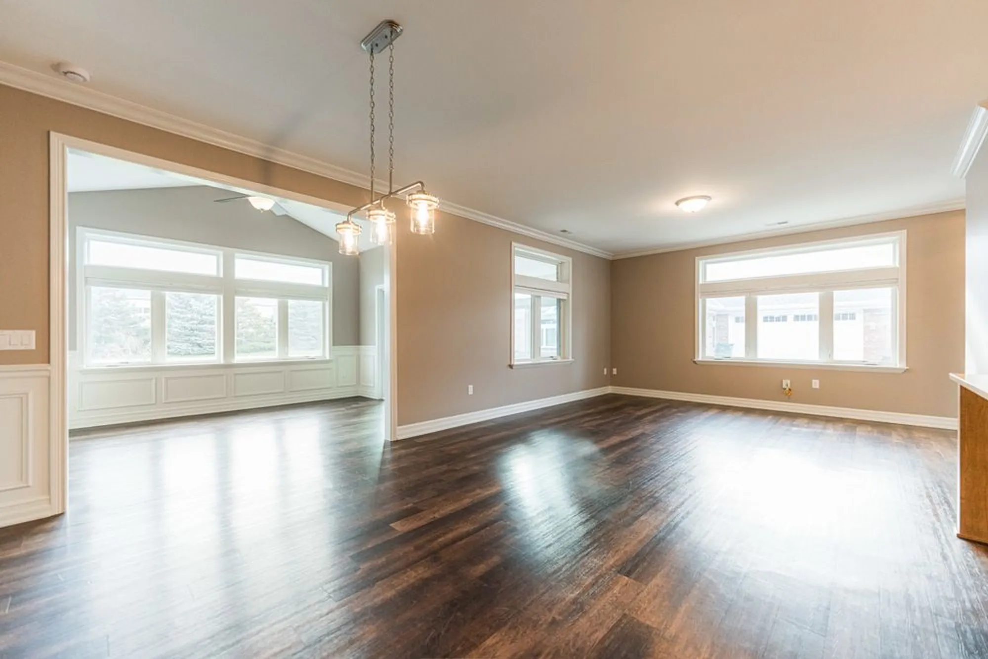 Property Slideshow image 6 of 57 | 45 briden ln 45, Sycamore, IL, 60178