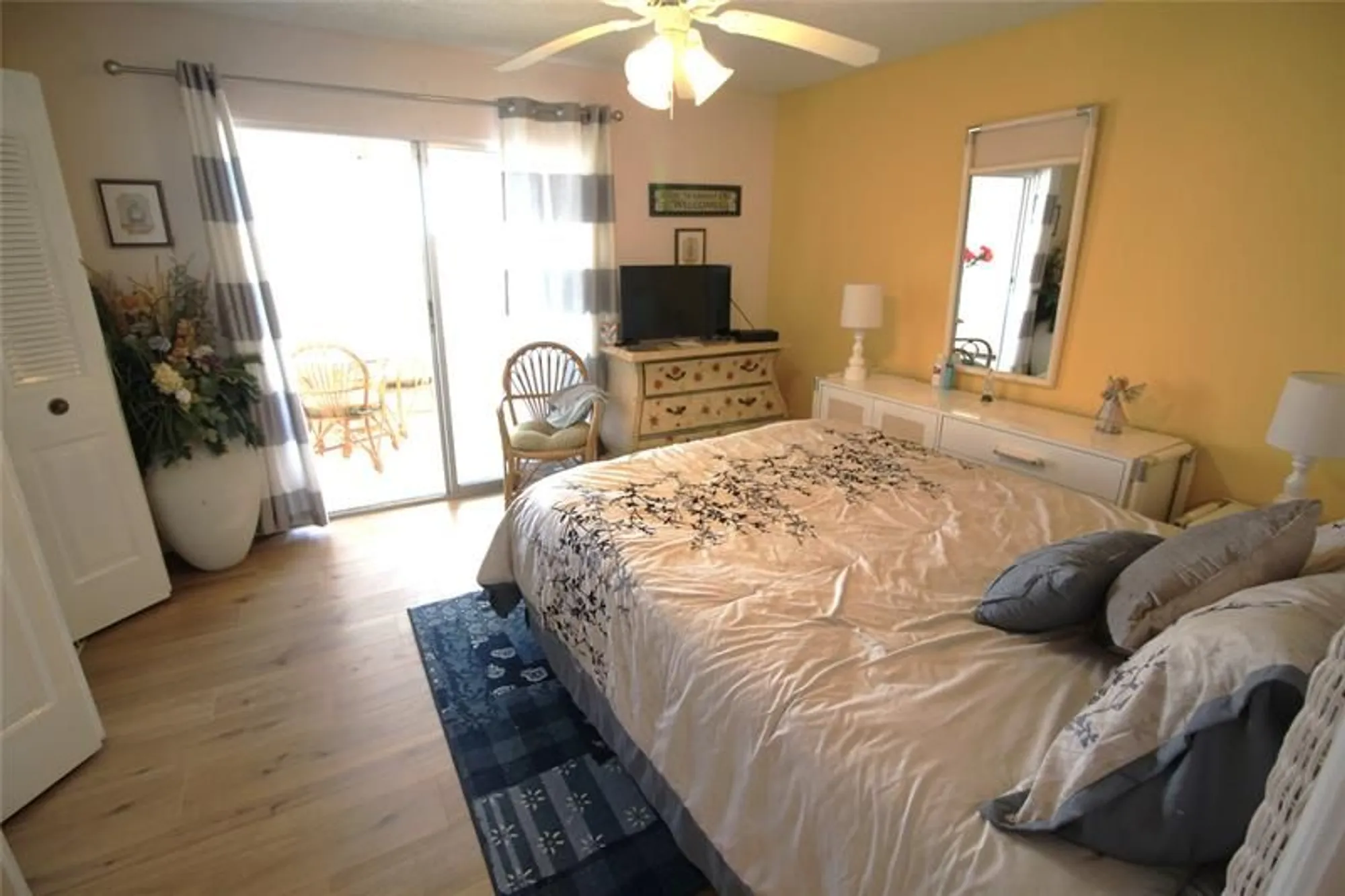 Property Slideshow image 6 of 12 | 4010 harwood c # 4010, Deerfield Beach, FL, 33442