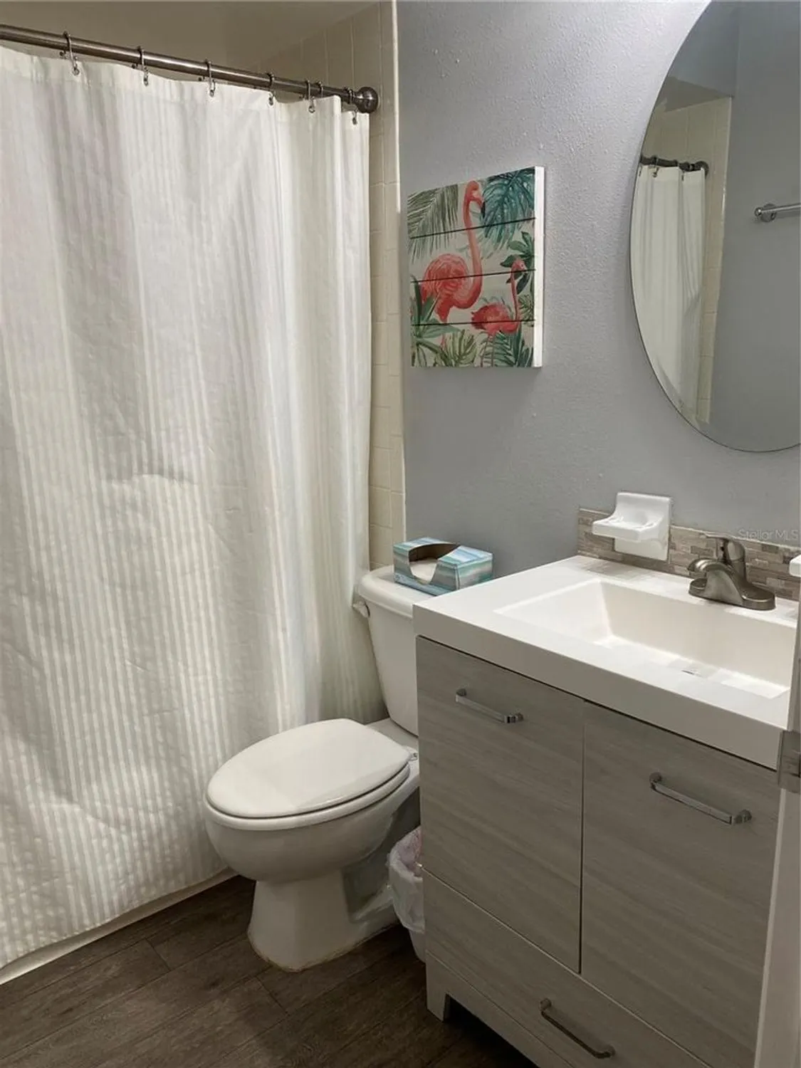 Property Slideshow image 23 of 38 | 832 cambridge ct, Dunedin, FL, 34698