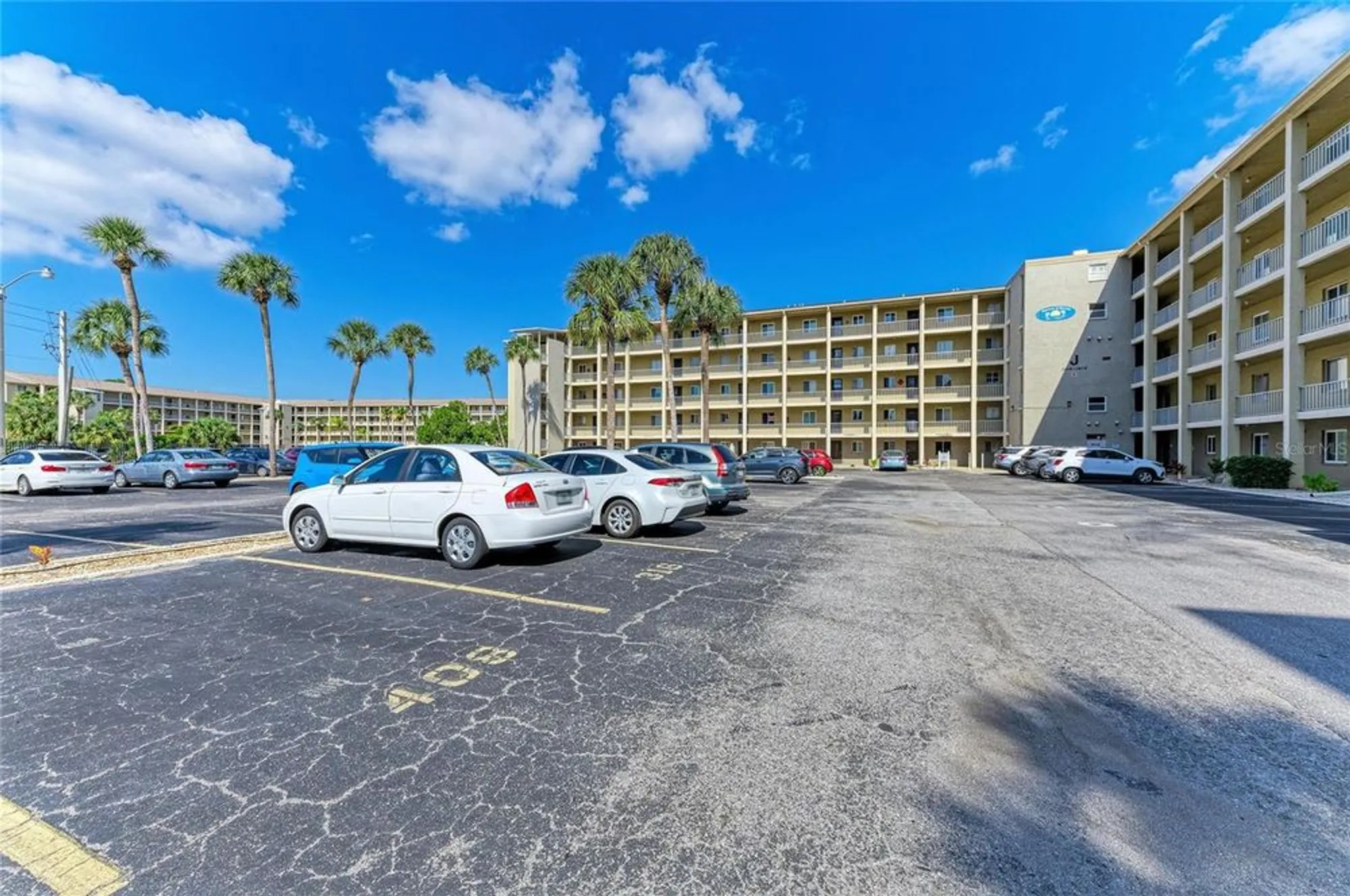 Property Slideshow image 29 of 37 | 3531 lake bayshore dr # j106, Bradenton, FL, 34205