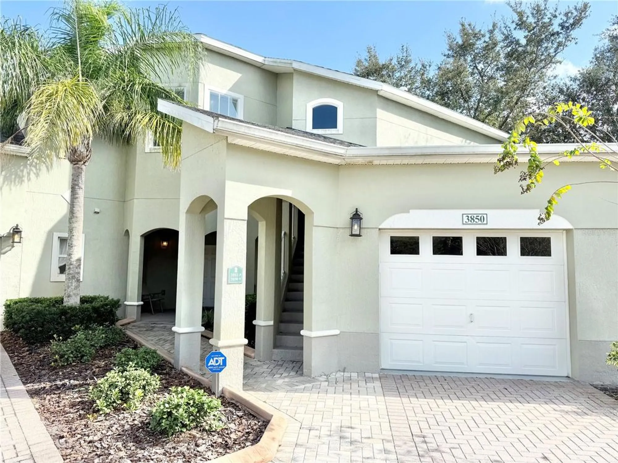 Property Slideshow image 2 of 42 | 3850 serenade ln # 3850, Lakeland, FL, 33811
