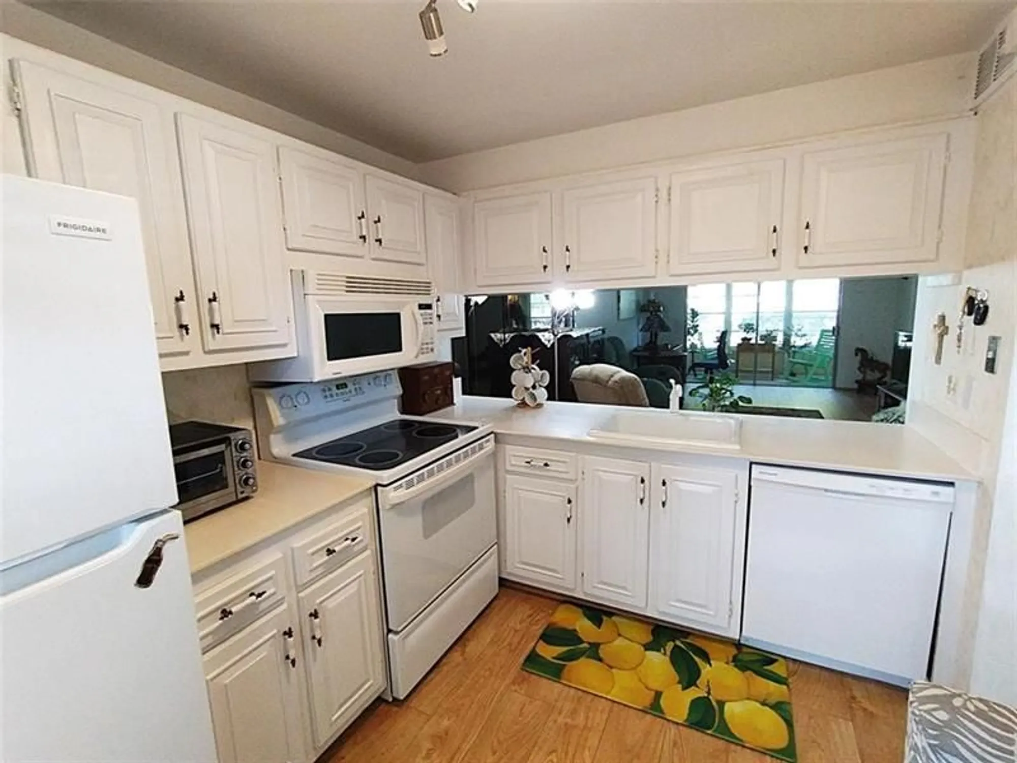 Property Slideshow image 11 of 56 | 2601 nassau bnd e1, Coconut Creek, FL, 33066