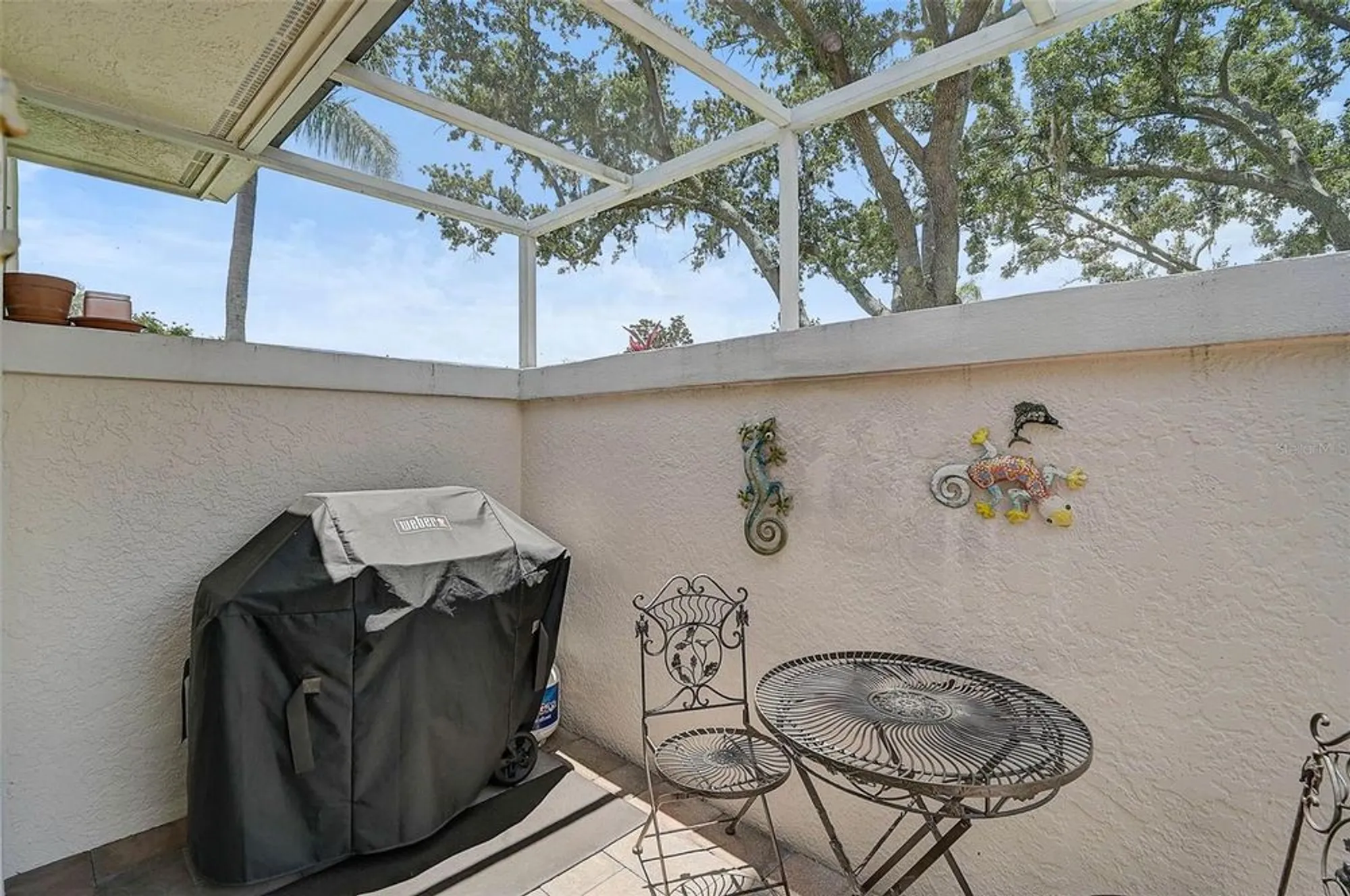 Property Slideshow image 30 of 49 | 7341 golf pointe cir, Sarasota, FL, 34243