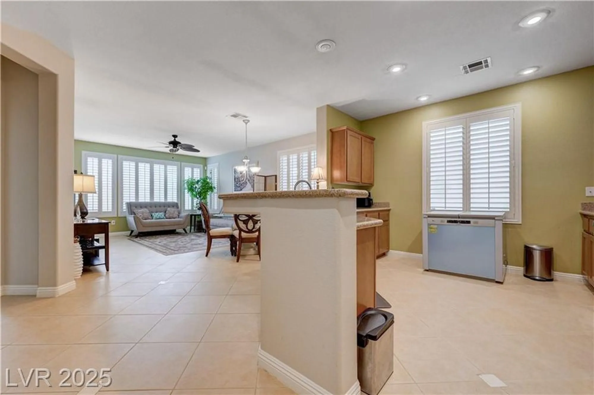 Property Slideshow image 10 of 99 | 10241 premia pl, Las Vegas, NV, 89135