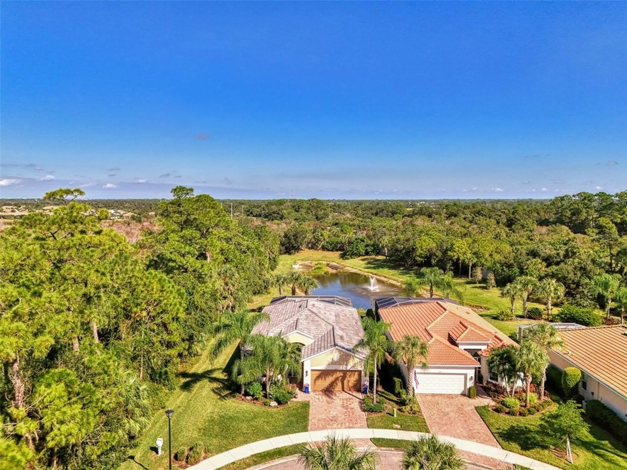 Property Slideshow image 2 of 79 | 6193 abaco dr, Sarasota, FL, 34238